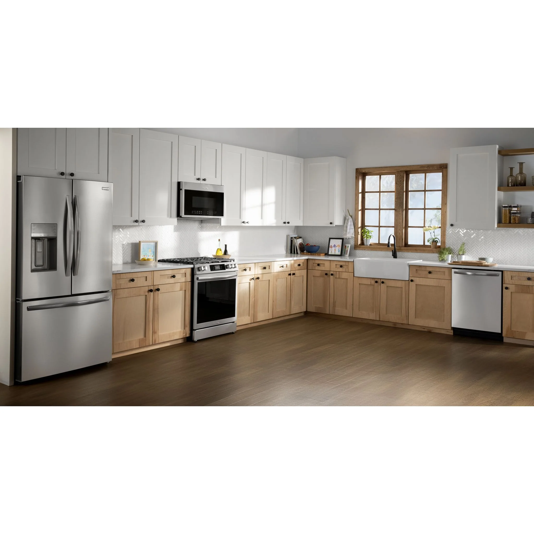 Frigidaire Gallery 24" Stainless Steel Tub Built-In Dishwasher with CleanBoost™ - Stainless Steel ( GDSH4715AF ) - Image 12