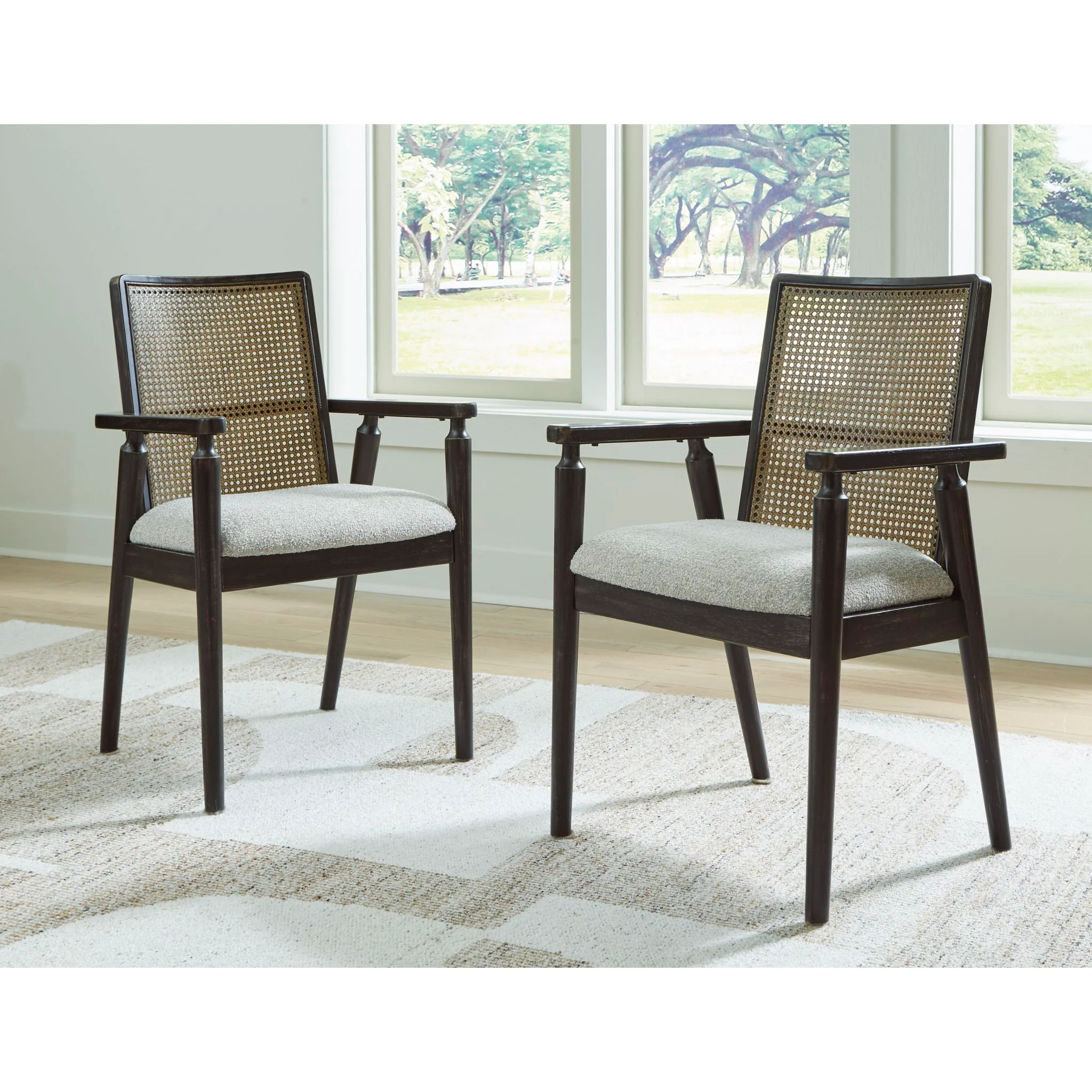 Galliden Arm Chair - Black - (D841-02A) - Image 2