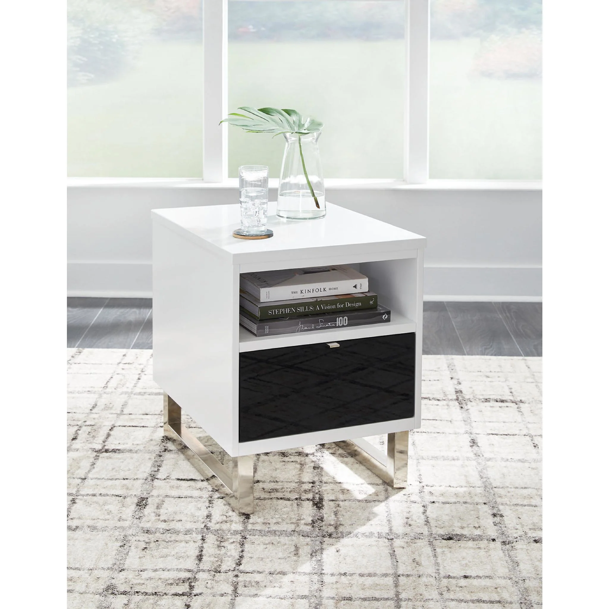 Gardoni Chairside End Table - White/Black - Image 13
