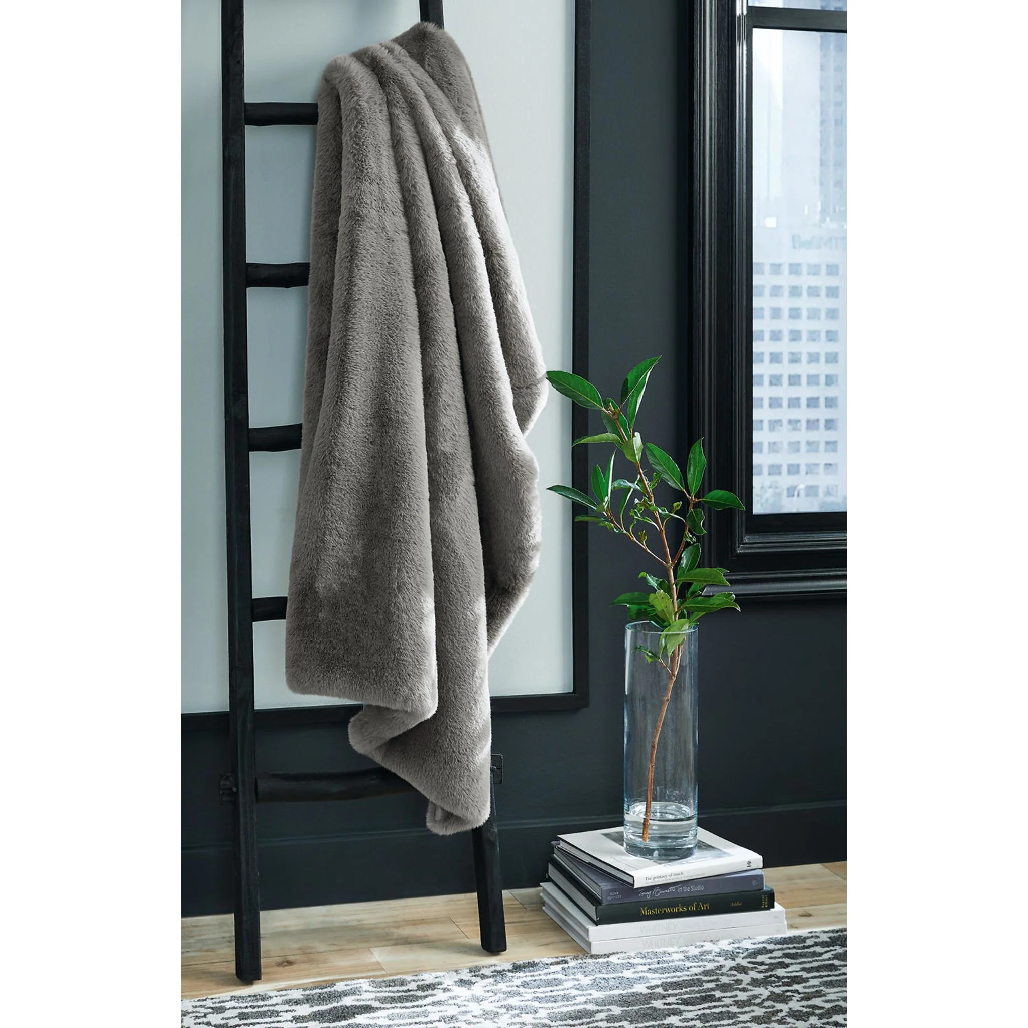 Gariland Throw 50.00" - Image 2