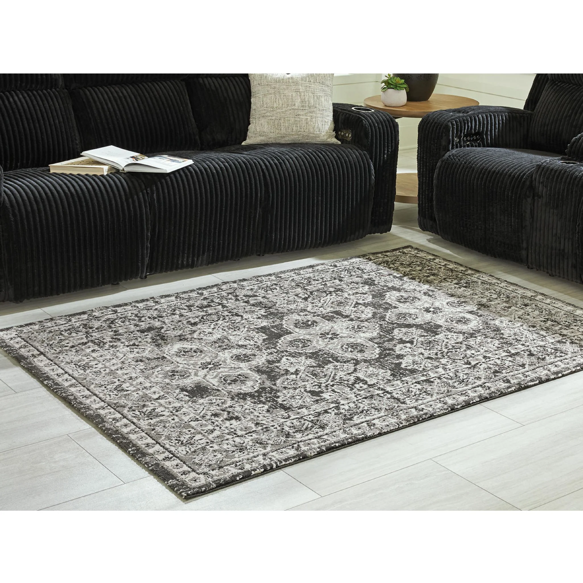 Glennisman Area Rug - Image 4