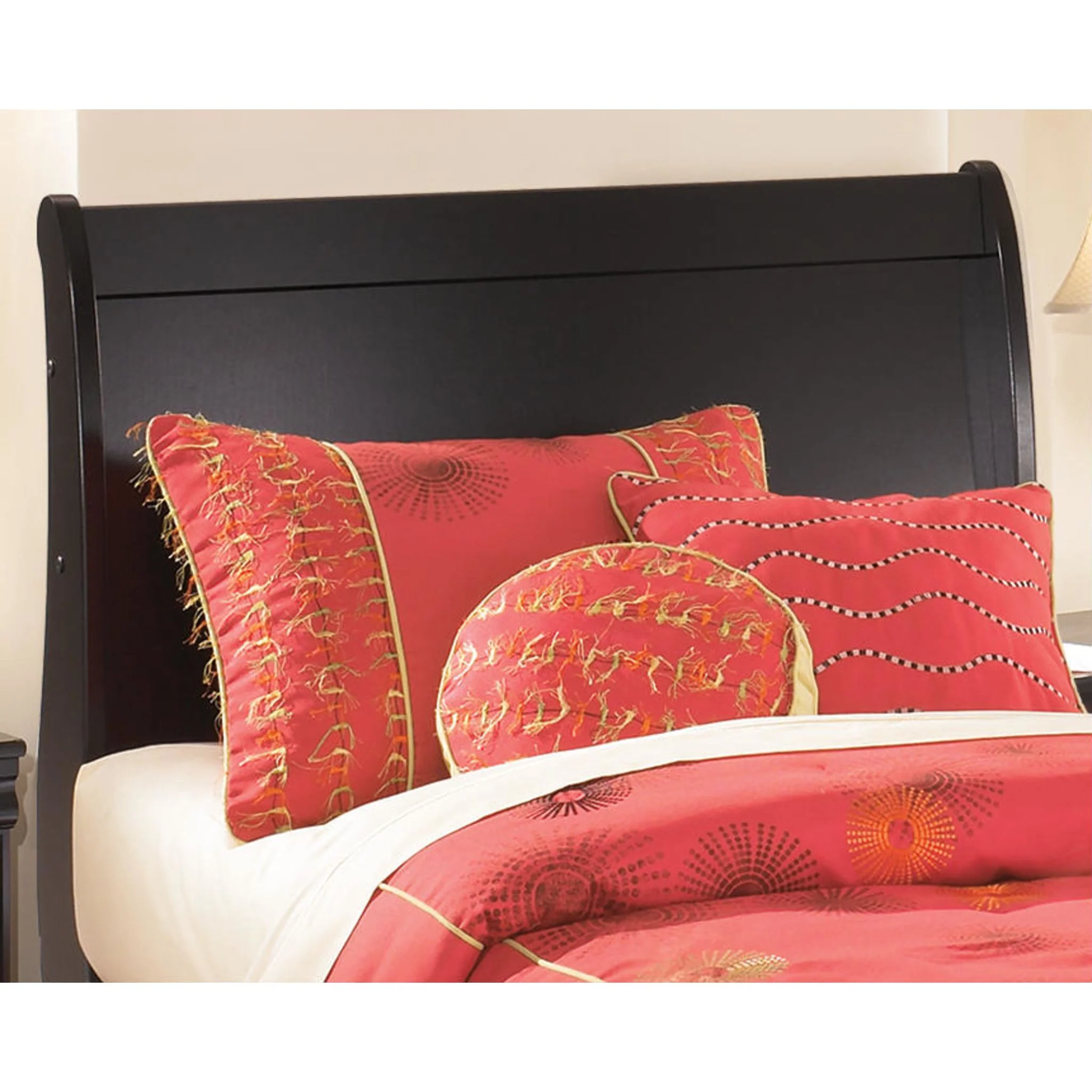 Huey Vineyard Sleigh Headboard - Black - Image 2