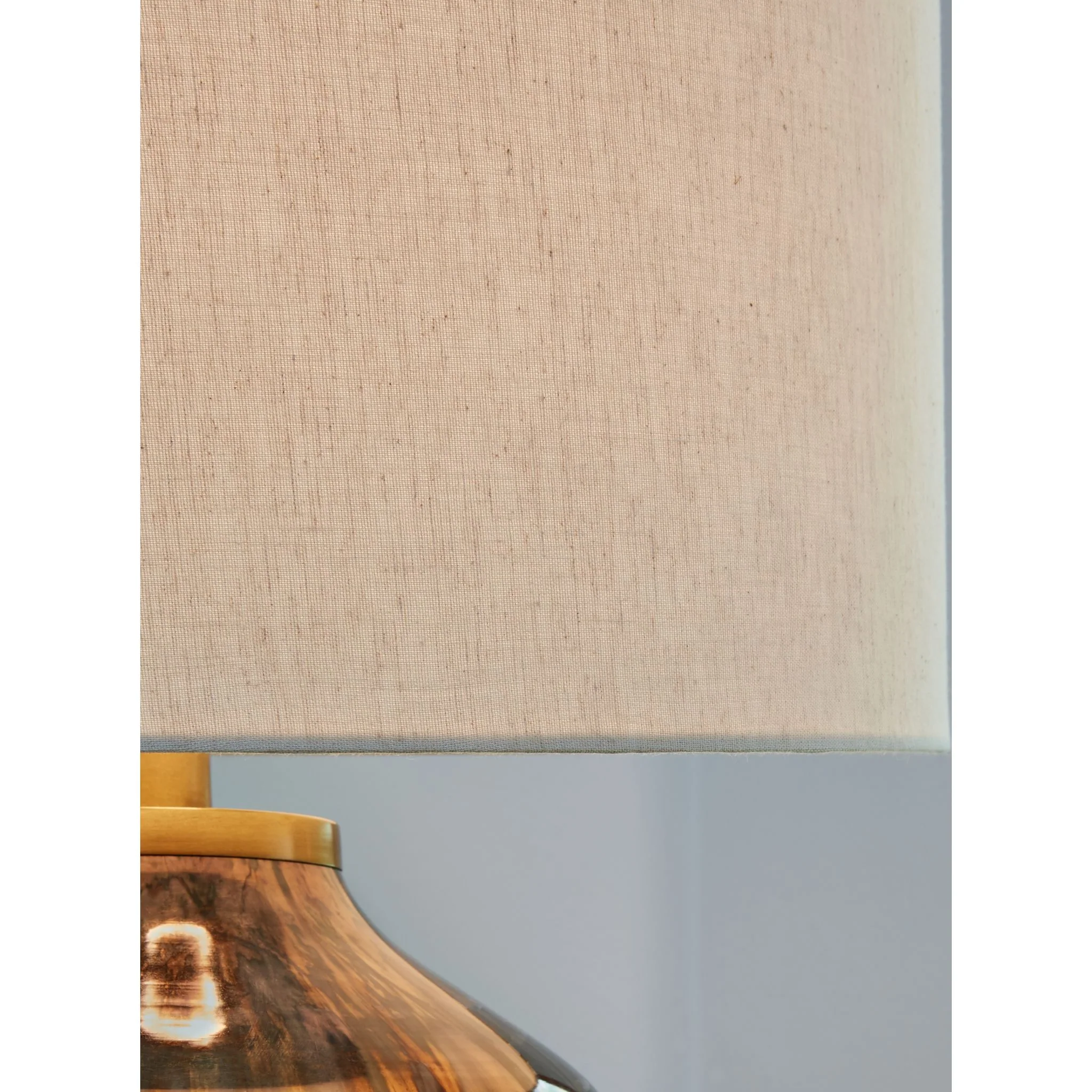 Jadstow Table Lamp 23.50" - Image 3