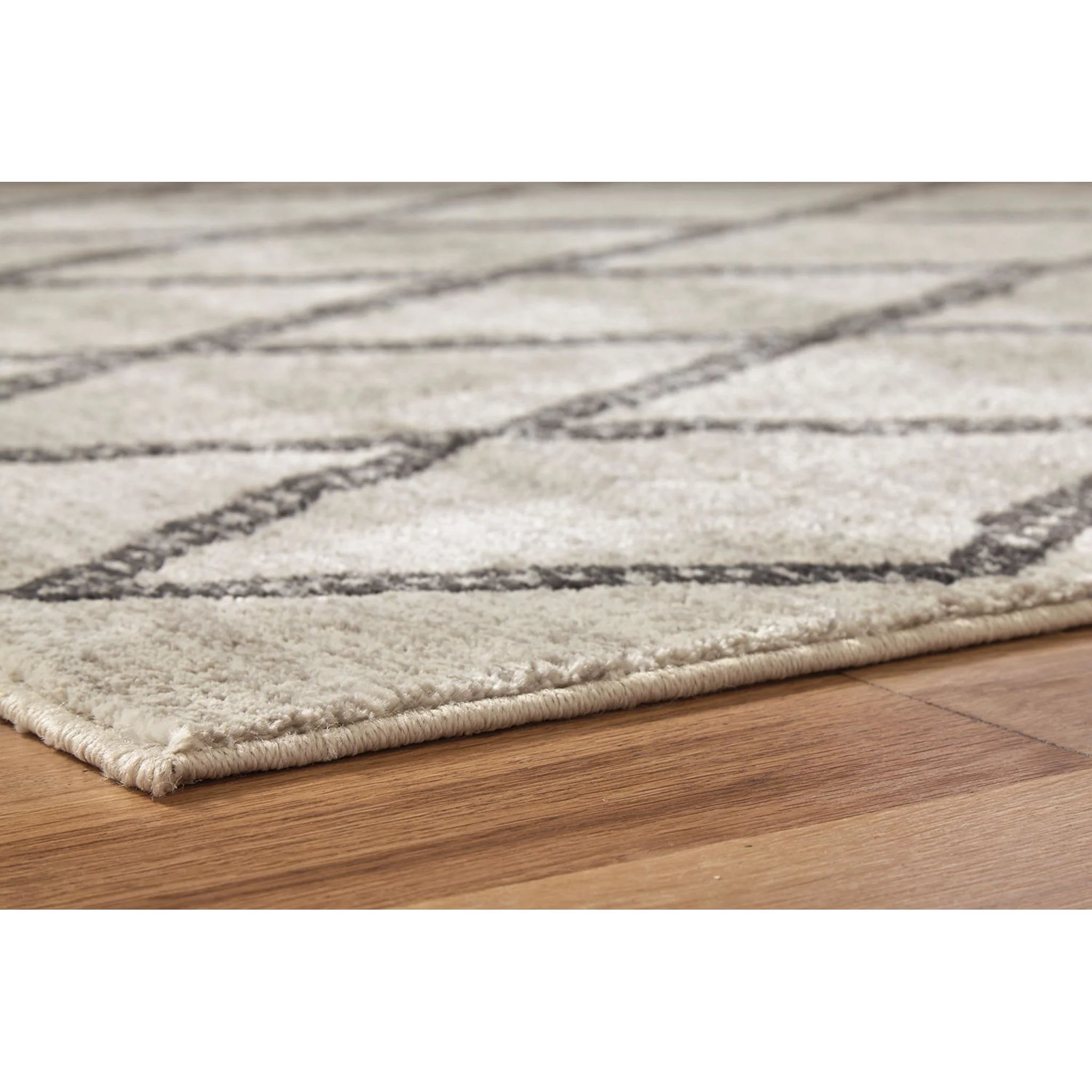 Jarmo Area Rug - 5'x7' - Image 4