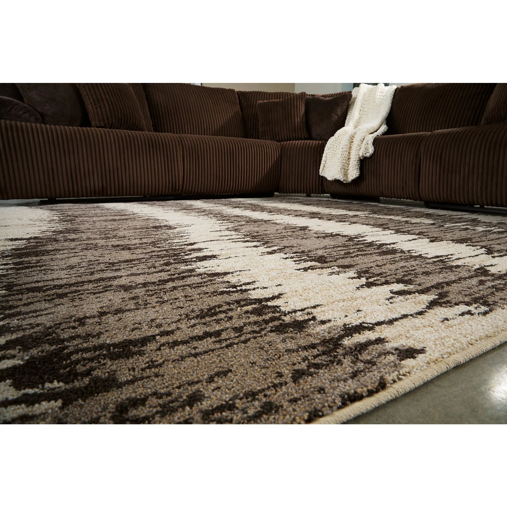 Keradon Area Rug - 8'x10' - Image 3