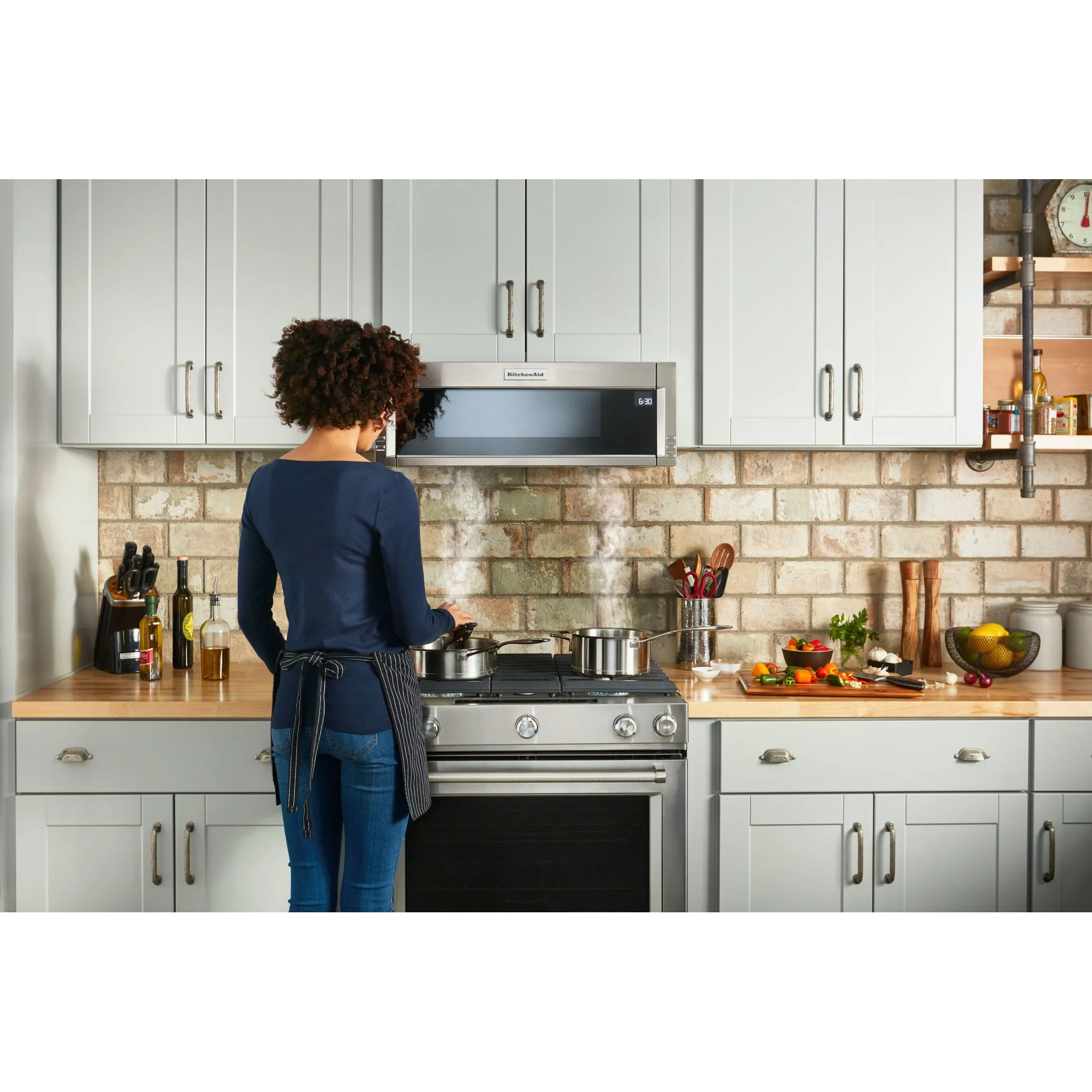 KitchenAid 900-Watt Low Profile Microwave Hood Combination (YKMLS311HSS) - Image 13