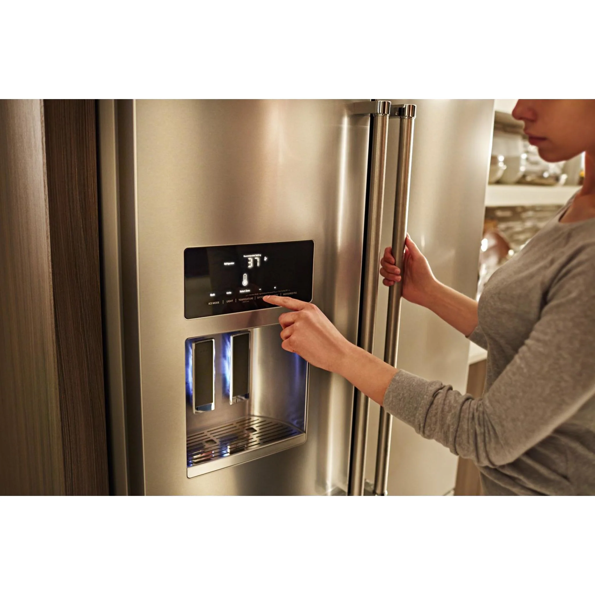 KitchenAid  26.8 cu. ft. 36" Width Standard Depth French Door Refrigerator with Exterior Ice and Water (KRFF507HPS) - Image 13
