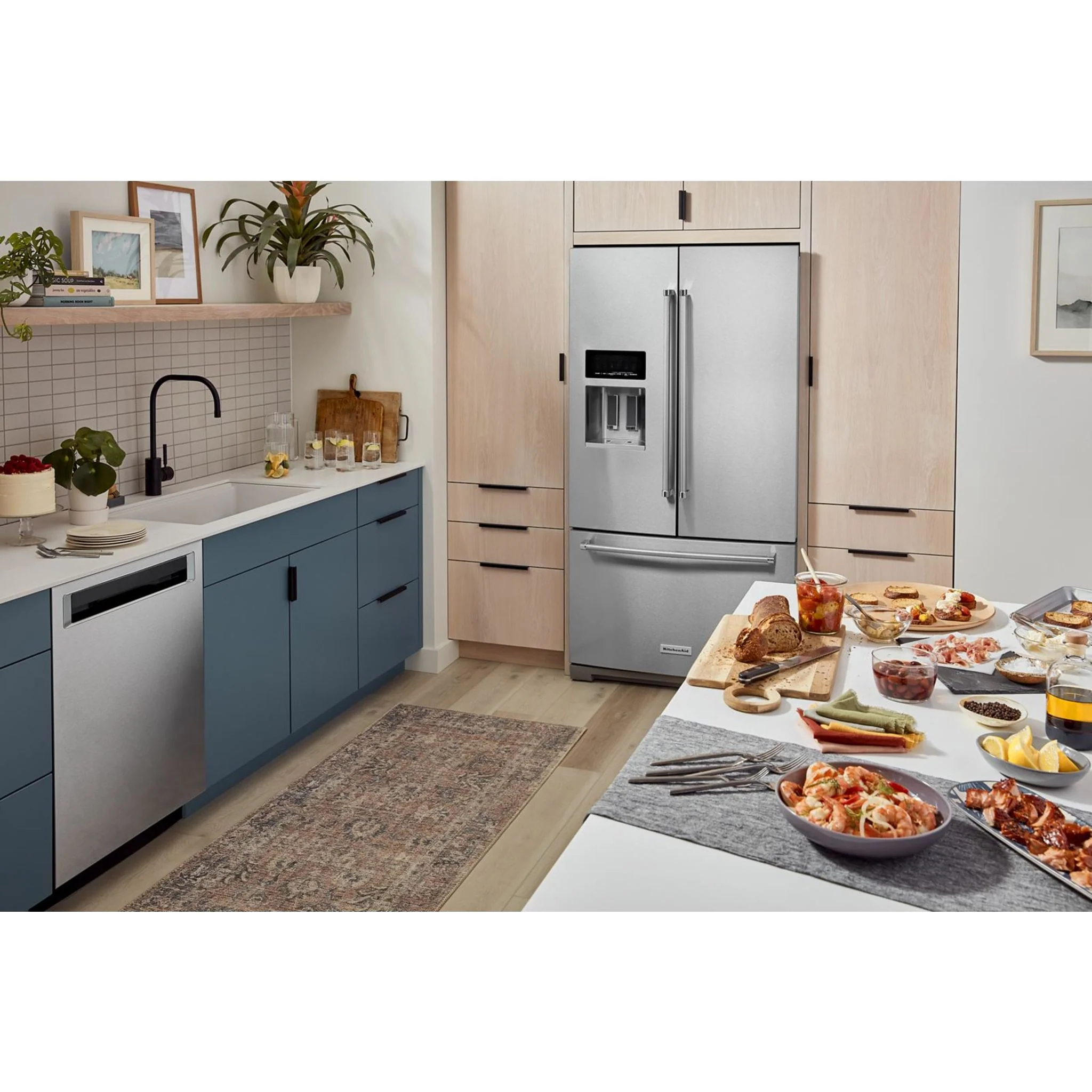 KitchenAid  26.8 cu. ft. 36" Width Standard Depth French Door Refrigerator with Exterior Ice and Water (KRFF507HPS) - Image 40