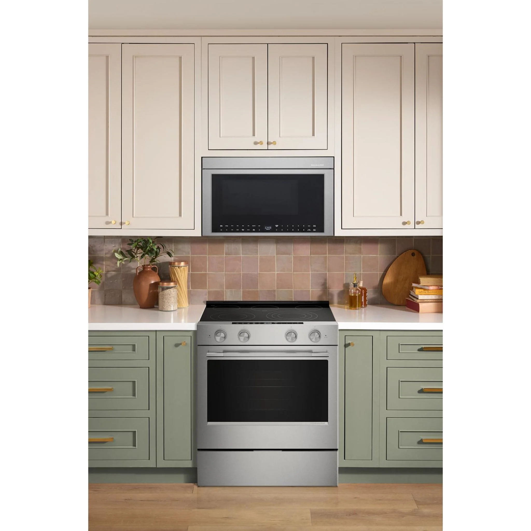 KitchenAid 5.3 Cu. Ft. Smart Slide-in Electric Range with Convection Cooking Modes -PrintShield™ Stainless Finish (YKSES330SPS) - Image 18