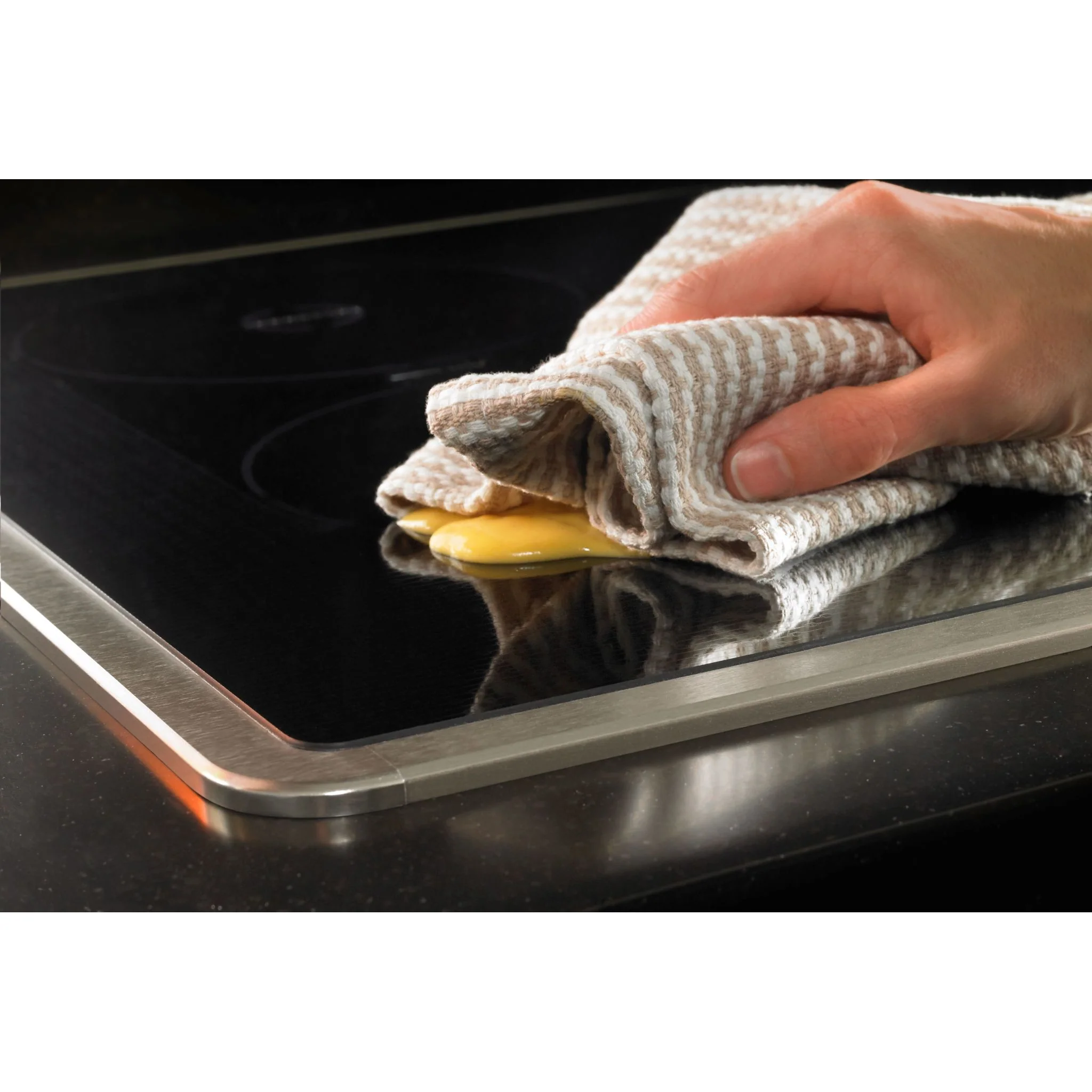 KitchenAid 36" Induction Cooktop with 5 Elements, Touch-Activated Controls and Power Slider (KICU569XSS) - Image 14