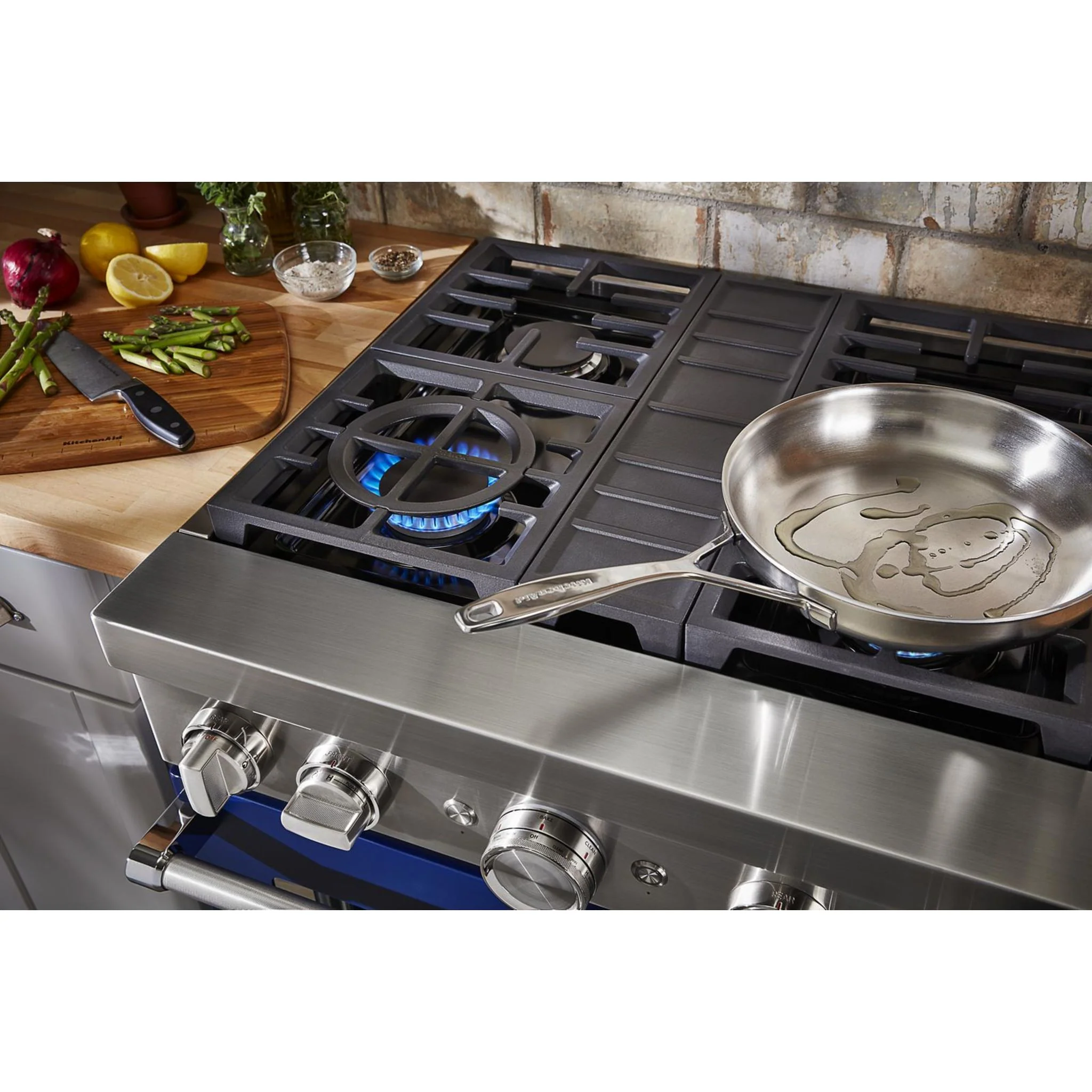 KitchenAid 30'' Smart Commercial-Style Dual Fuel Range with 4 Burners - Ink Blue (KFDC500JIB) - Image 17