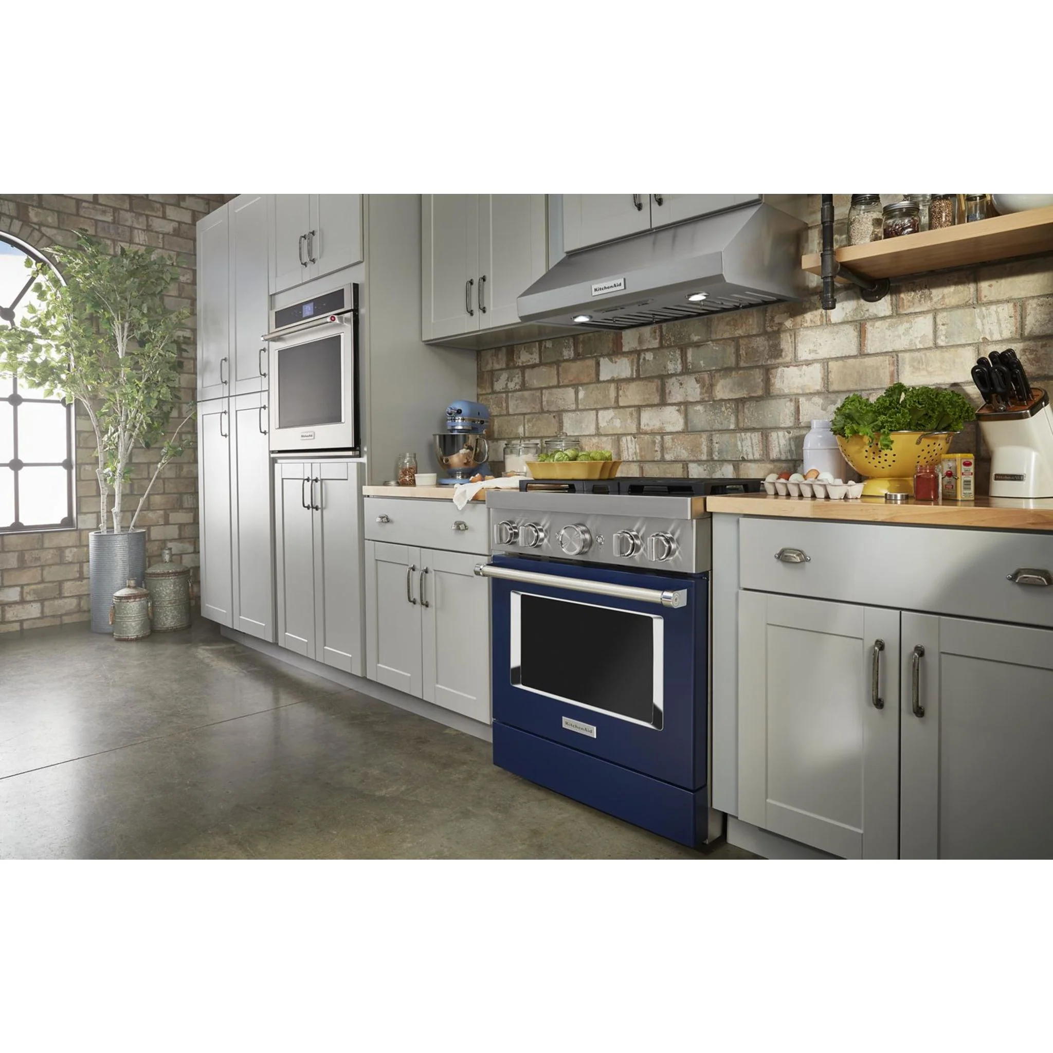 KitchenAid 30'' Smart Commercial-Style Dual Fuel Range with 4 Burners - Ink Blue (KFDC500JIB) - Image 6