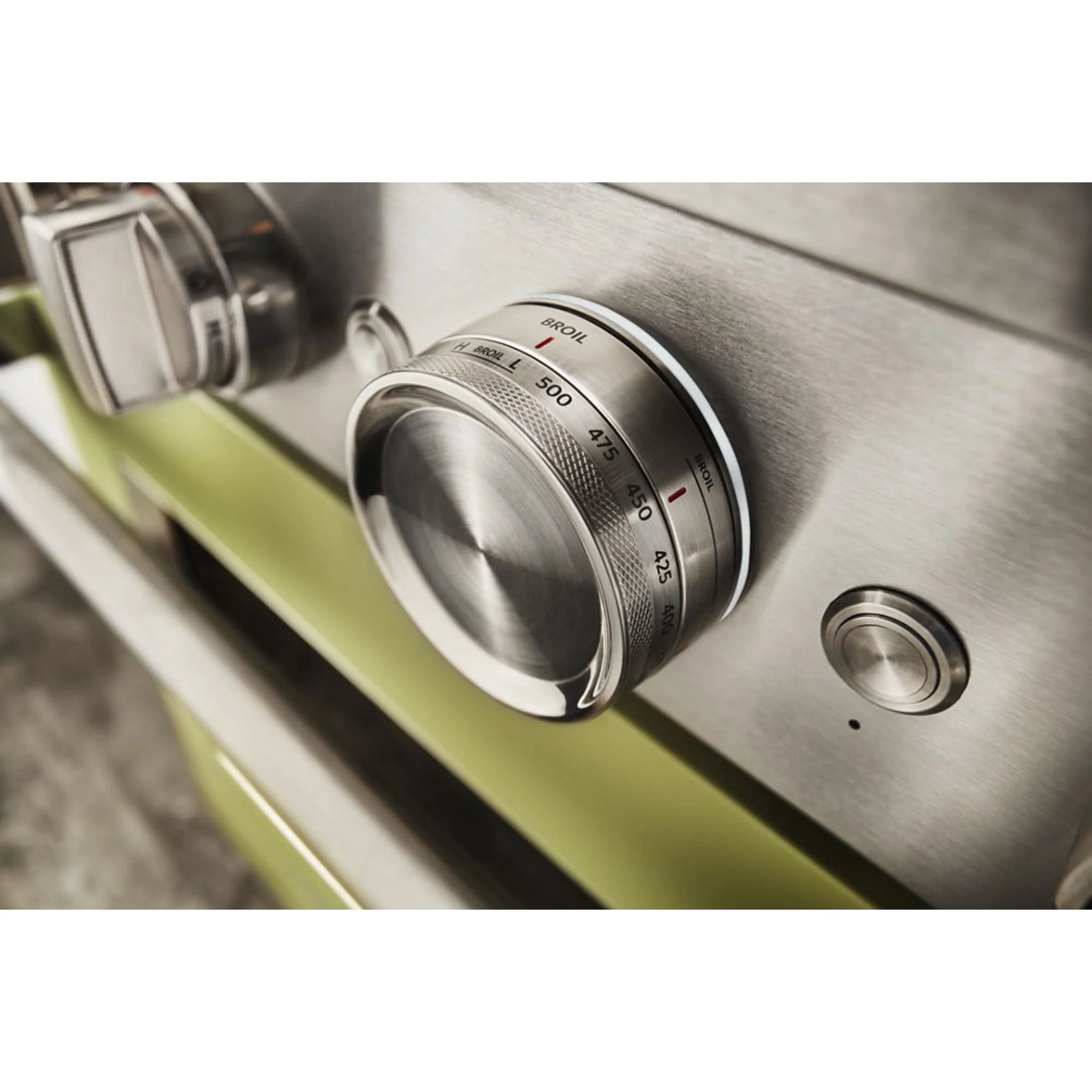 KitchenAid  30'' Smart Commercial-Style Dual Fuel Range with 4 Burners - Stainless Steel (KFDC500JSS) - Image 28