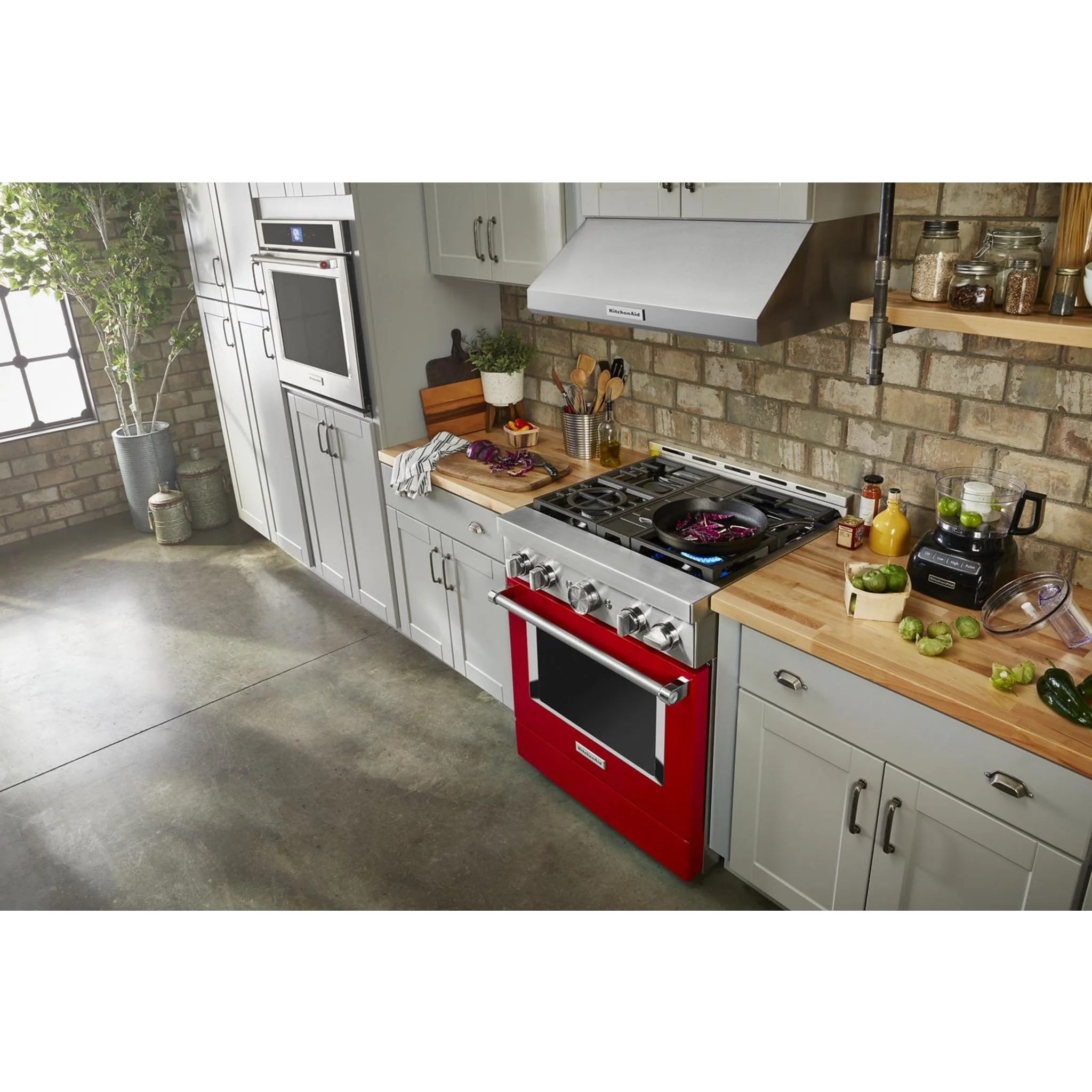KitchenAid 30'' Smart Commercial-Style Gas Range with 4 Burners - Passion Red (KFGC500JPA) - Image 4