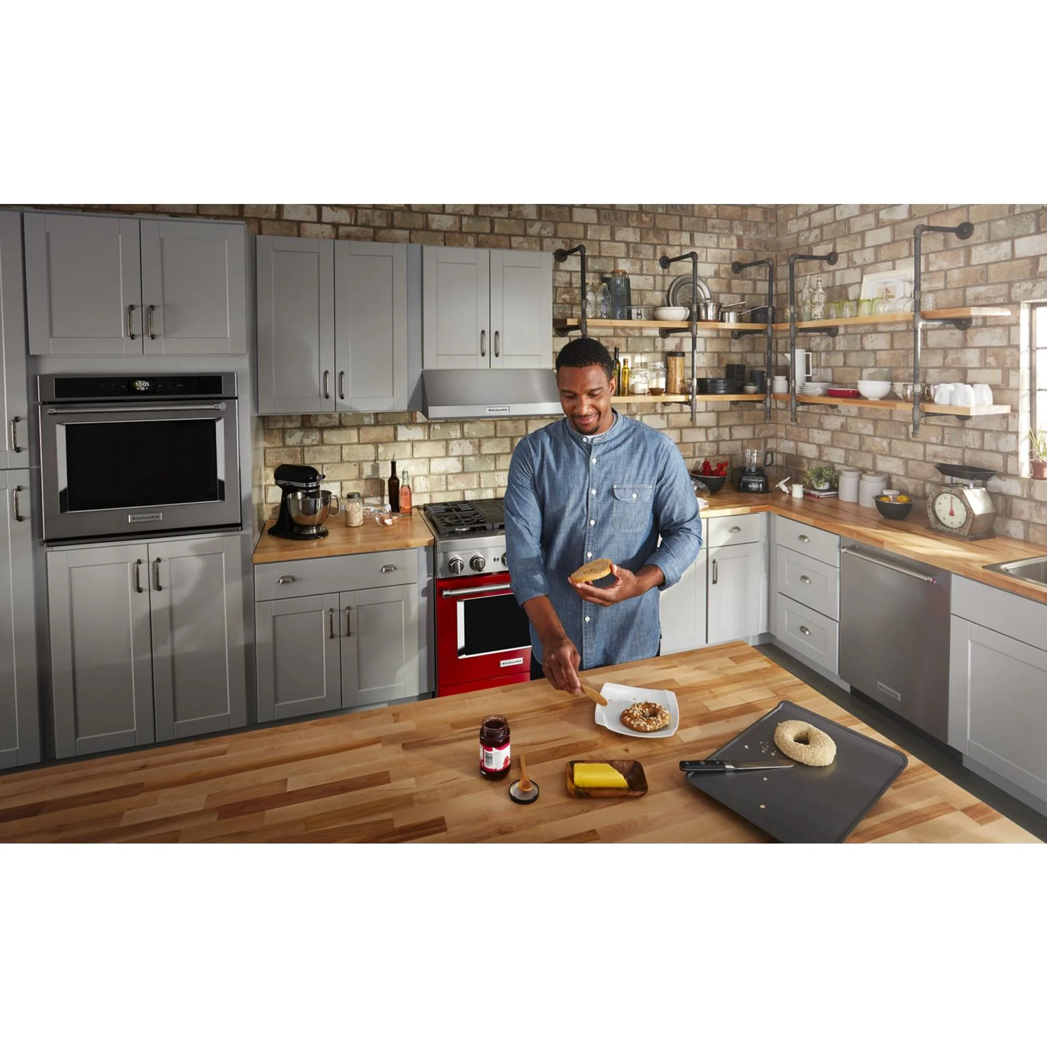 KitchenAid 30'' Smart Commercial-Style Gas Range with 4 Burners - Passion Red (KFGC500JPA) - Image 7