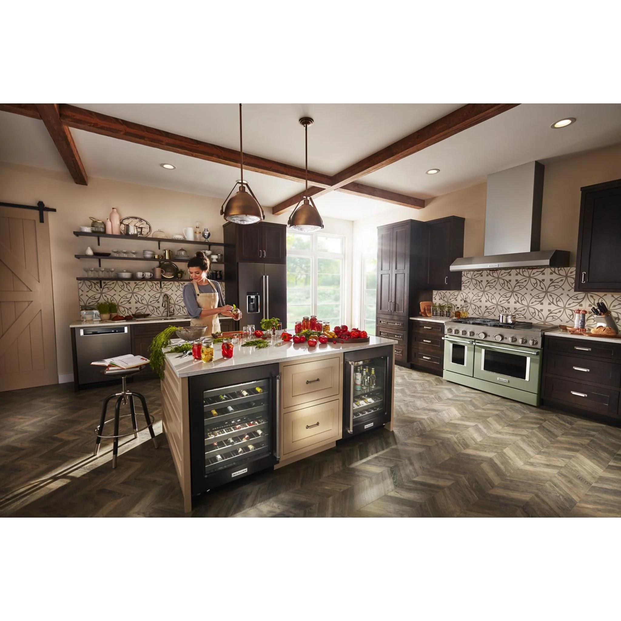 KitchenAid 44 dBA Dishwasher in PrintShield Finish with 360A° Max Jets Third Rack - Black Stainless (KDPM604KBS) - Image 12