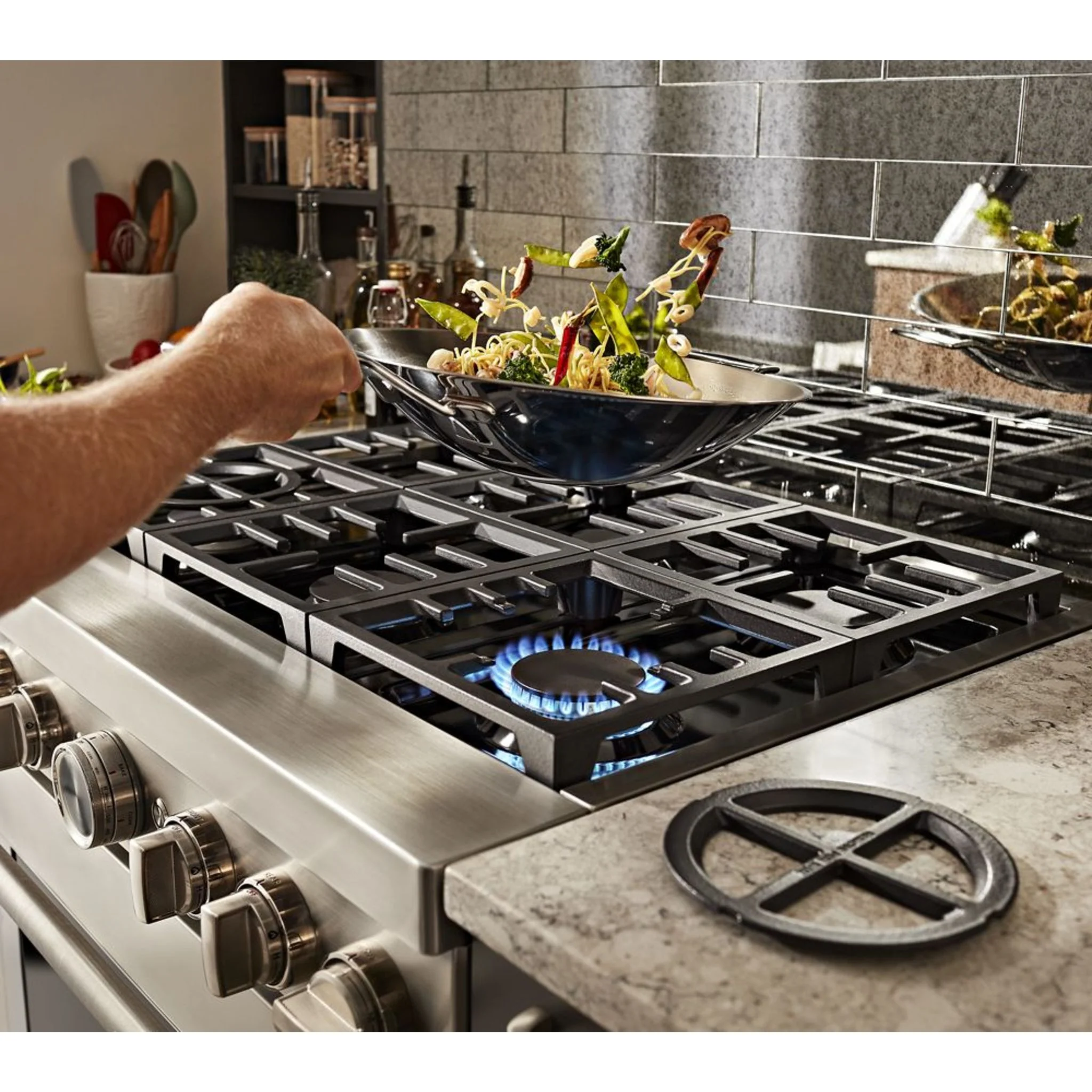 KitchenAid 36'' Smart Commercial-Style Dual Fuel Range with 6 Burners - Misty Blue (KFDC506JMB) - Image 19