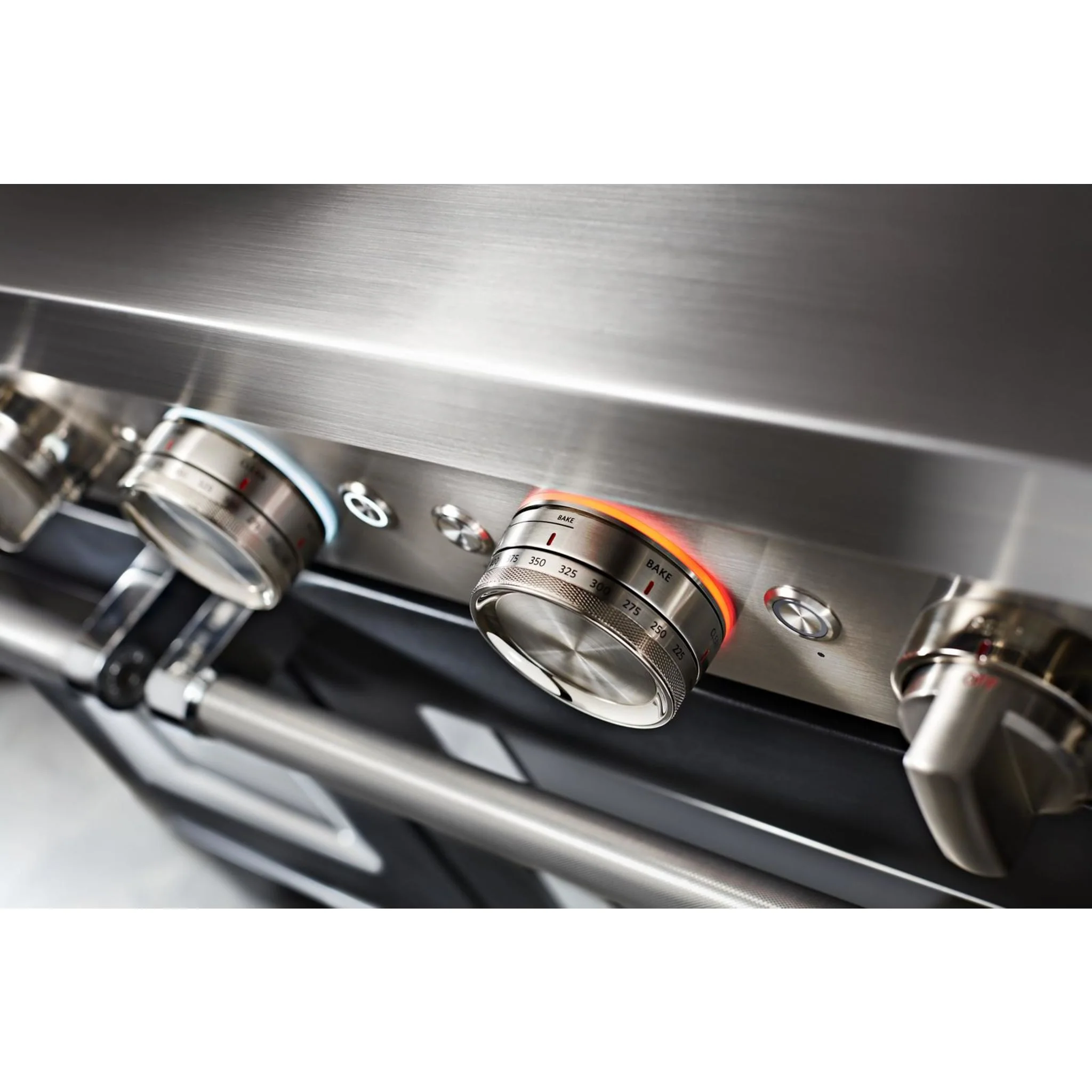 KitchenAid  48'' Smart Commercial-Style Dual Fuel Range with Griddle - Imperial Black (KFDC558JBK) - Image 21