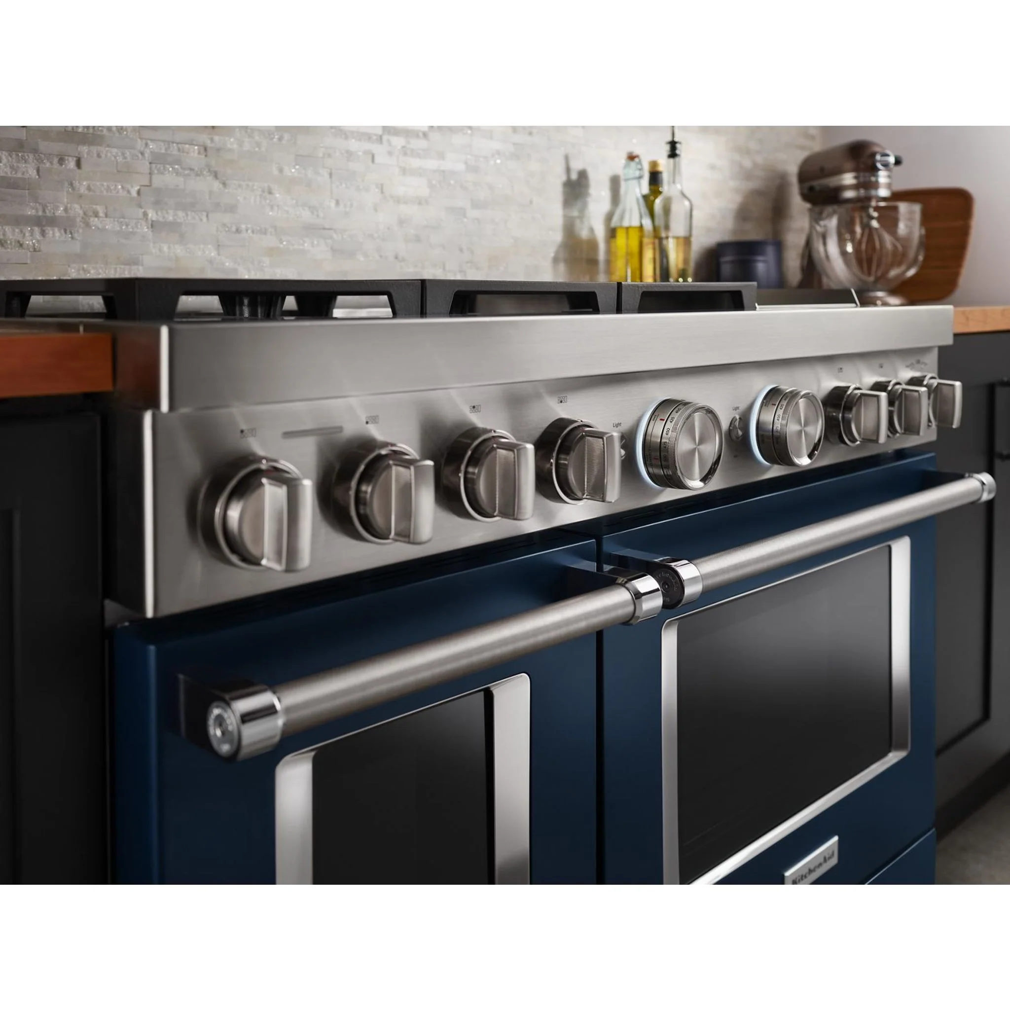 KitchenAid 48'' Smart Commercial-Style Dual Fuel Range with Griddle - Ink Blue (KFDC558JIB) - Image 60