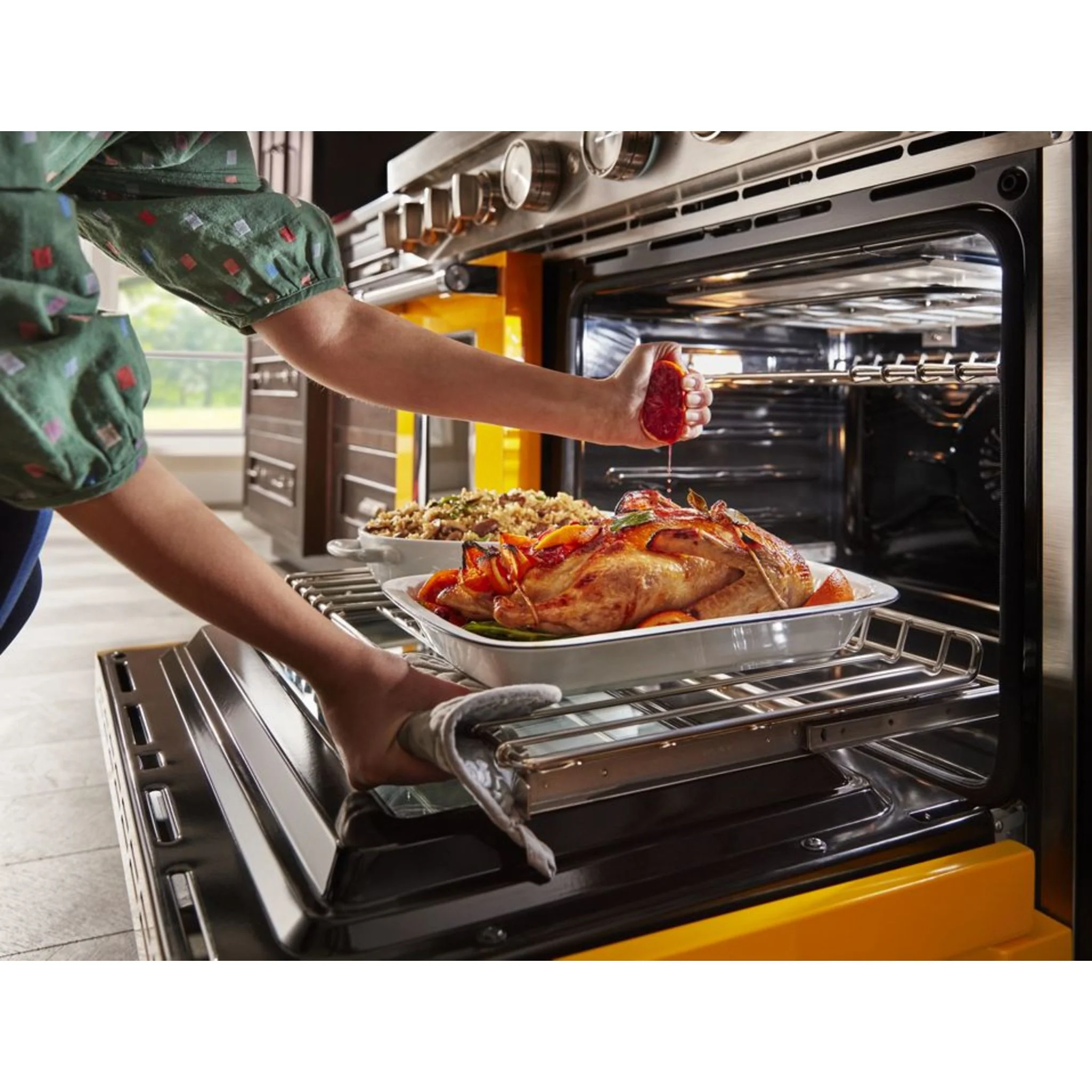 KitchenAid 48'' Smart Commercial-Style Dual Fuel Range with Griddle - Stainless Steel (KFDC558JSS) - Image 42