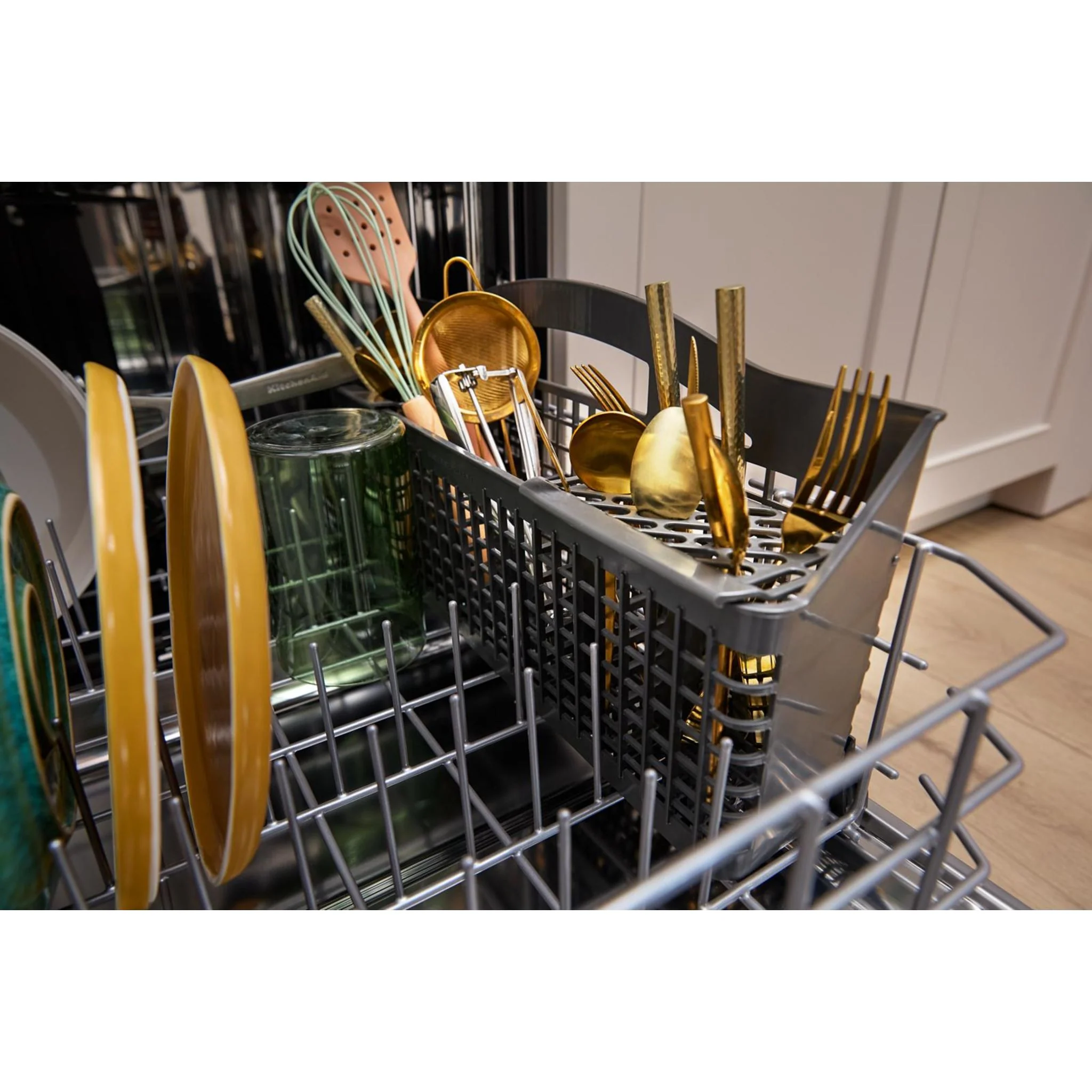 KitchenAid Third Level Jet Rack Dishwasher with 40+ Total Wash Jets, 41 dBA -Juniper (KDFS324SJP) - Image 22