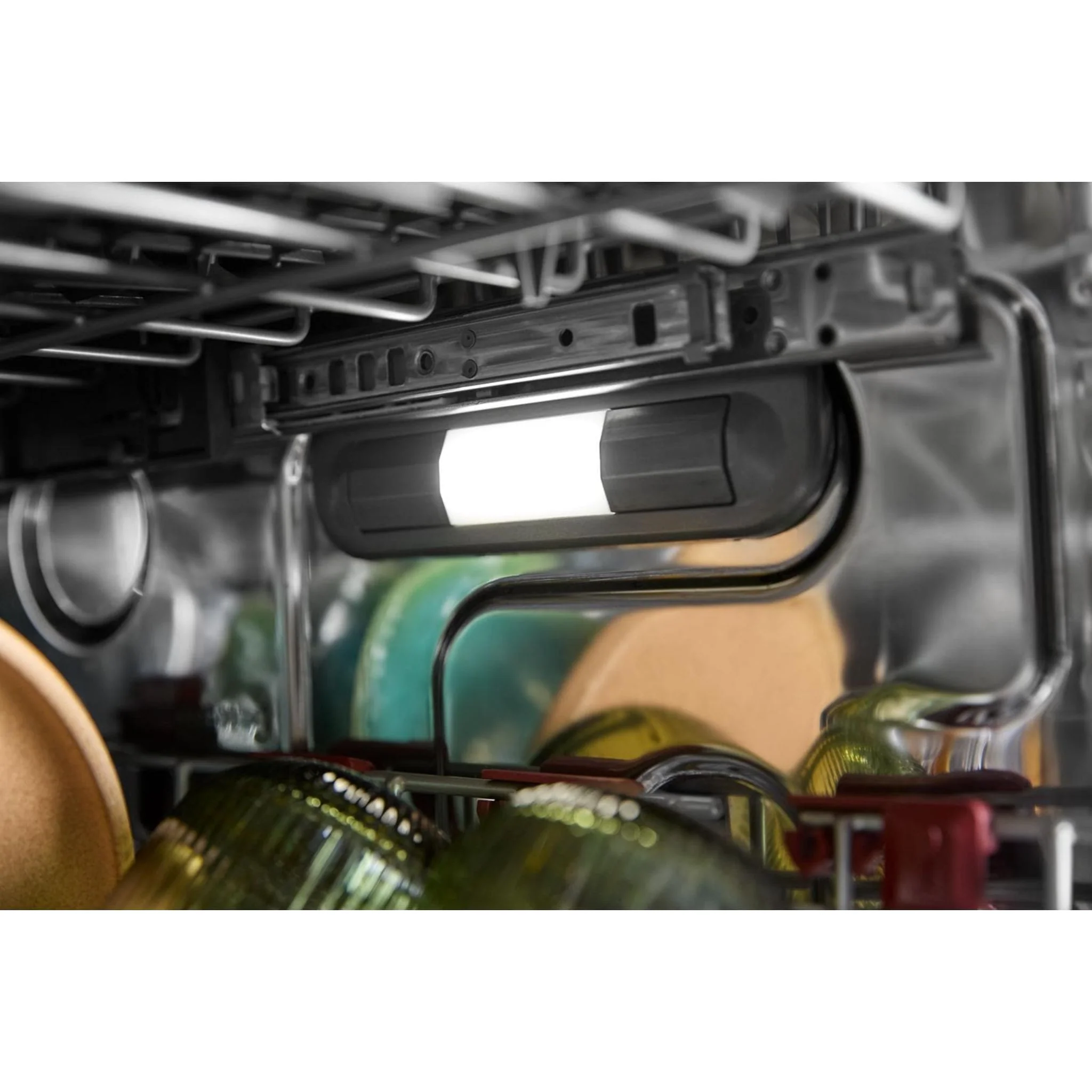 KitchenAid 360 Max JetsThird Rack Dishwasher with Advanced ProDrySystem and Ultra-bright LED Lighting, 44 dBA -Black Ore (KDTS724SBE) - Image 31