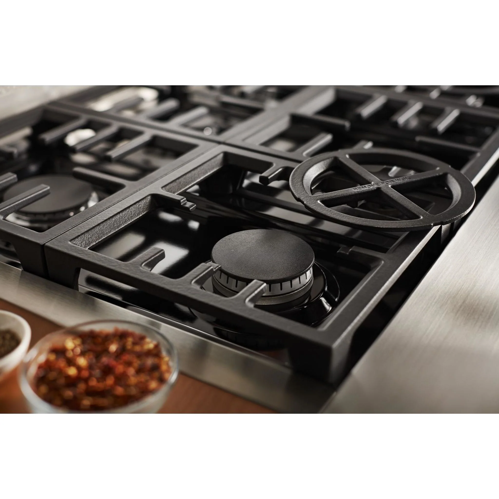 KitchenAid 36'' Smart Commercial-Style Dual Fuel Range with 6 Burners - Passion Red (KFDC506JPA) - Image 12