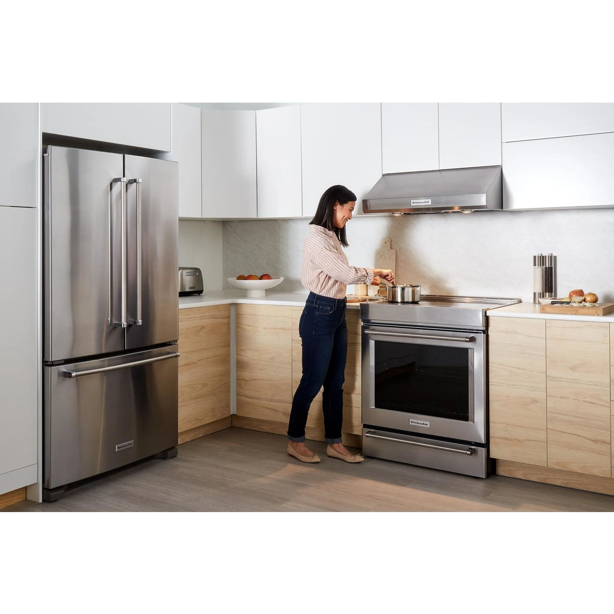 KitchenAid  20 cu.ft. 36" Width Counter-Depth French Door Refrigerator with Interior Dispense (KRFC300ESS) - Image 14