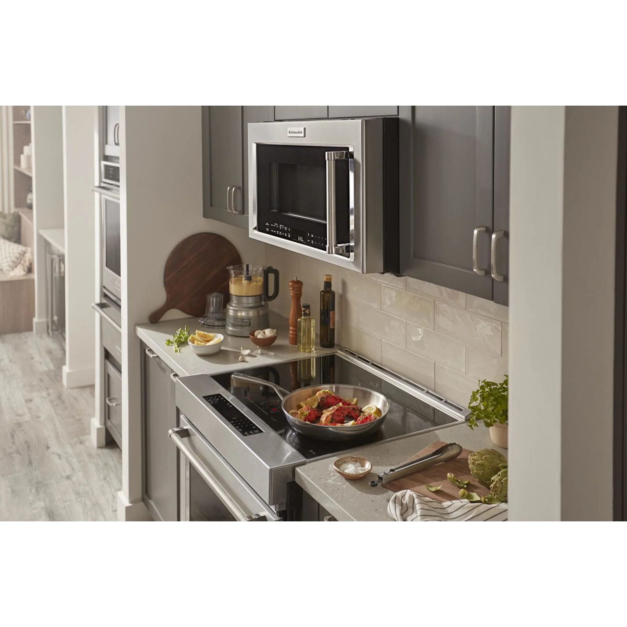 KitchenAid 30" 4-Element Induction Convection Front Control Range with Baking Drawer (KSIB900ESS) - Image 18
