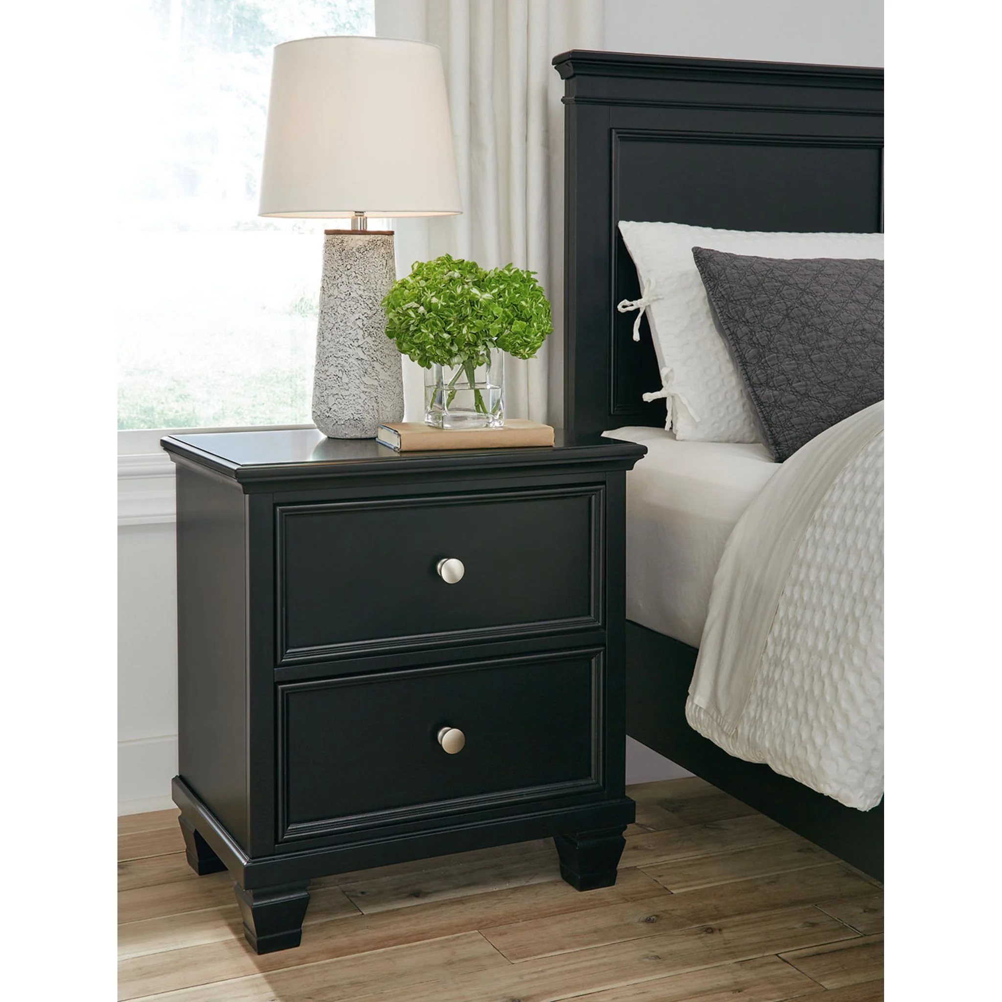 Lanolee 6 Piece Panel Bedroom - Black - Image 76