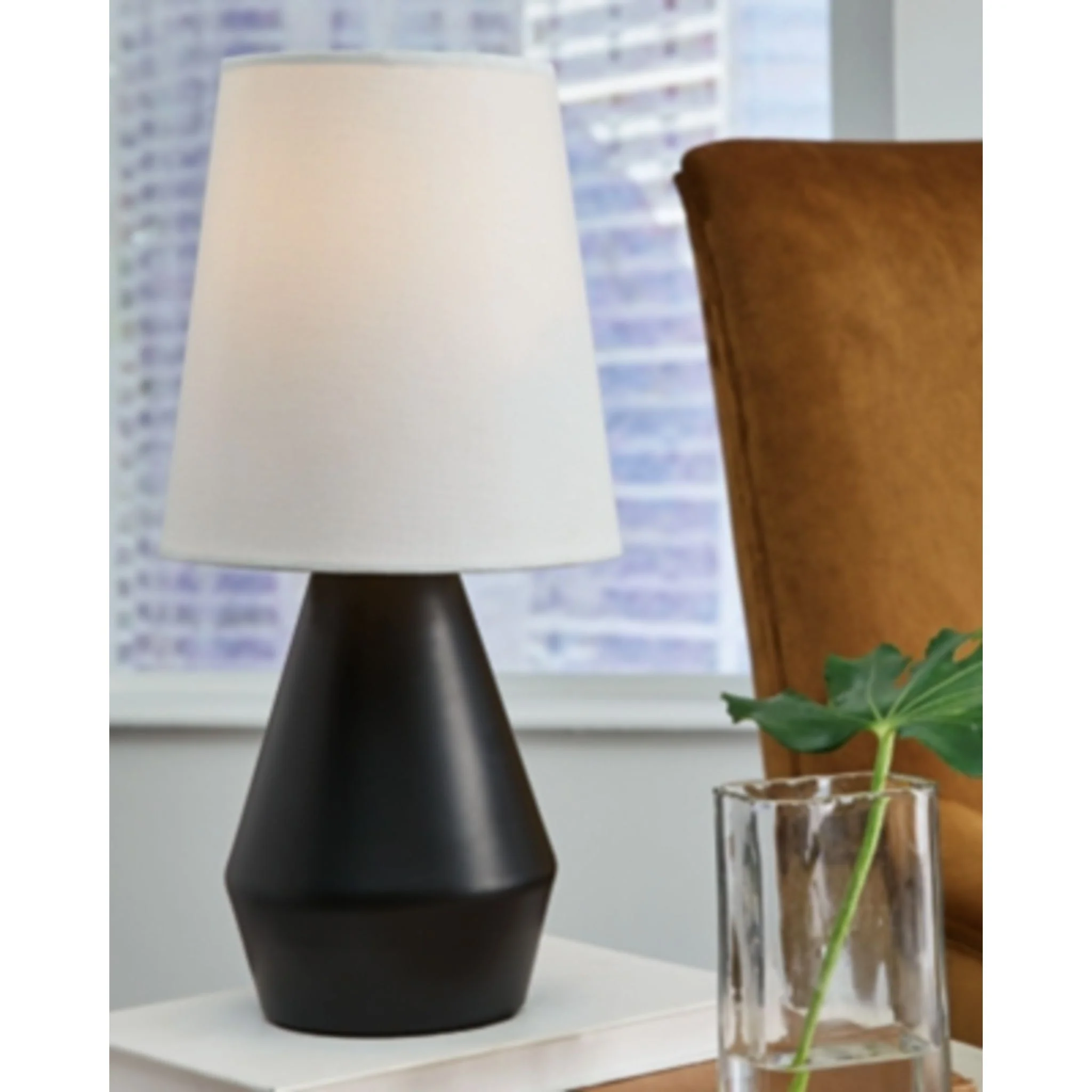 Lanry Table Lamp 13.88" - Image 3