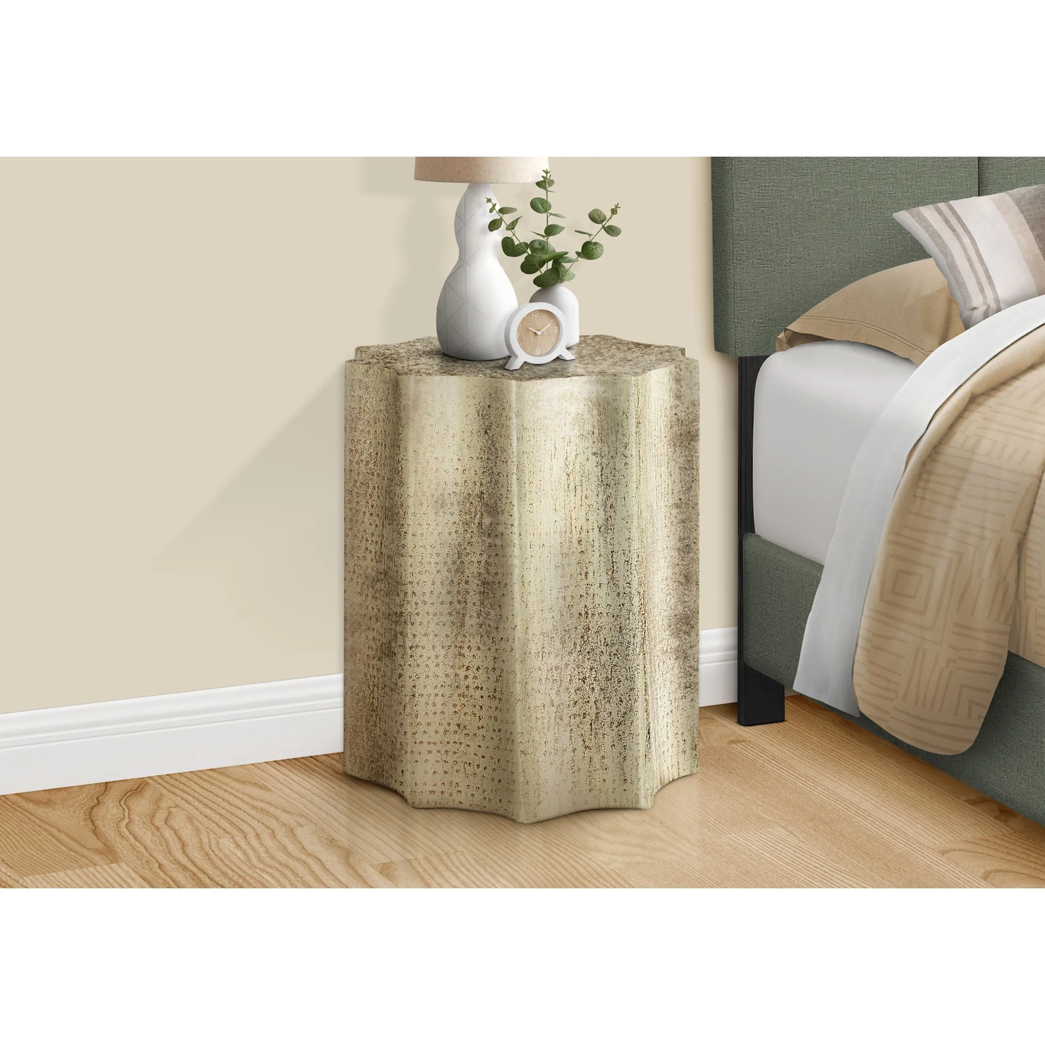 Laura Accent Table - Gold - Image 2