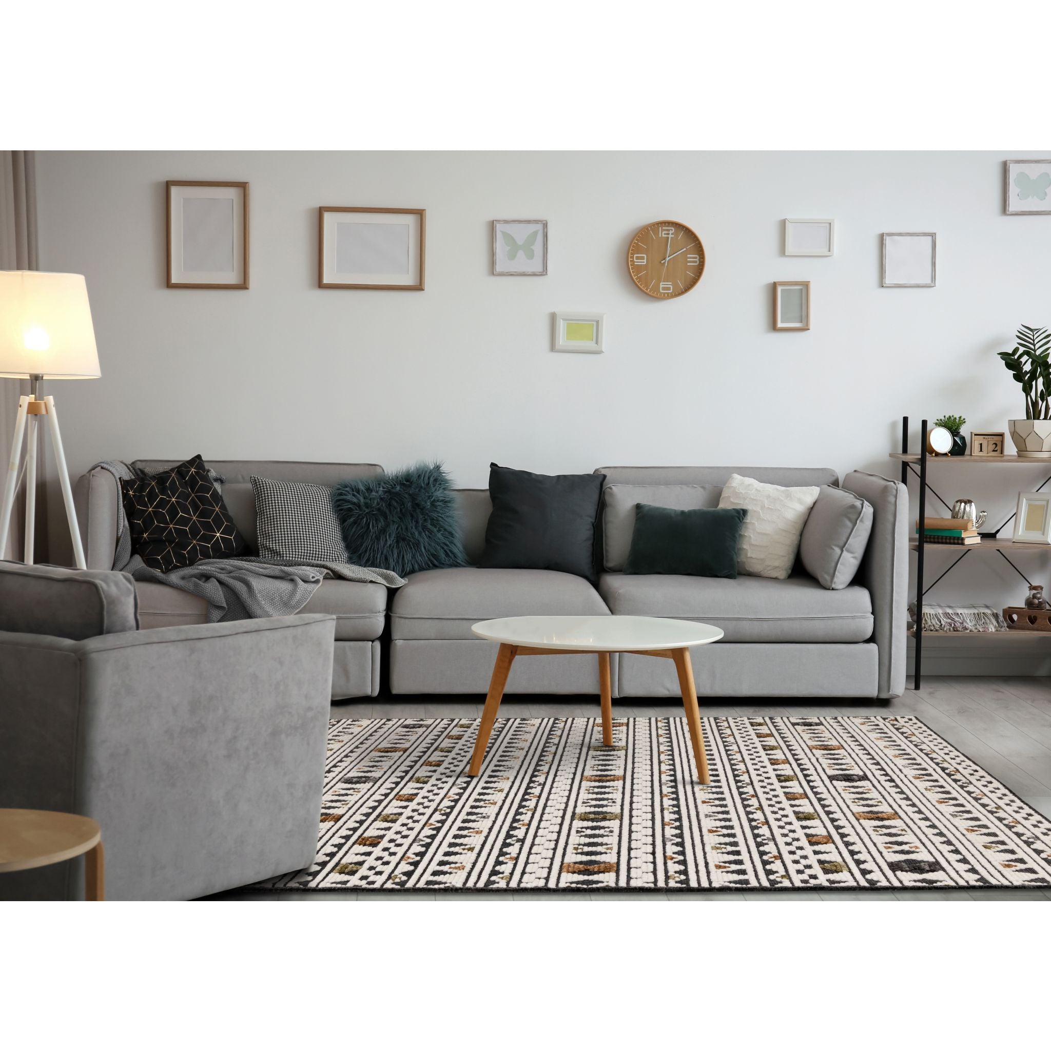 Lawson Area Rug - 5'x7' - Image 2