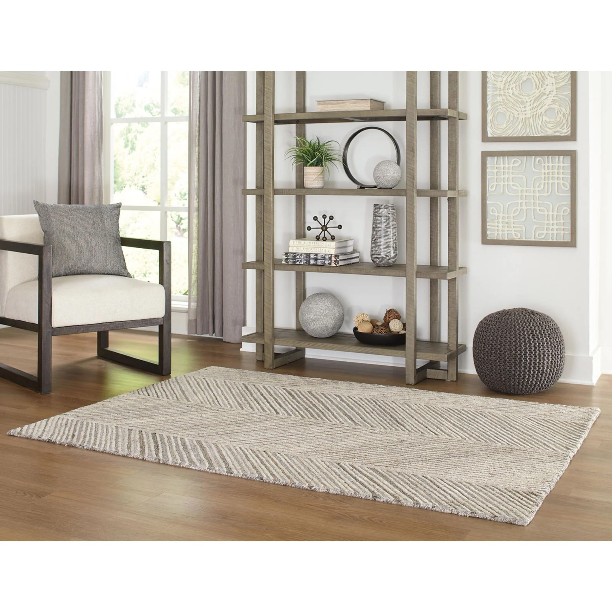 Leaford Area Rug - 8'x10' - Image 2