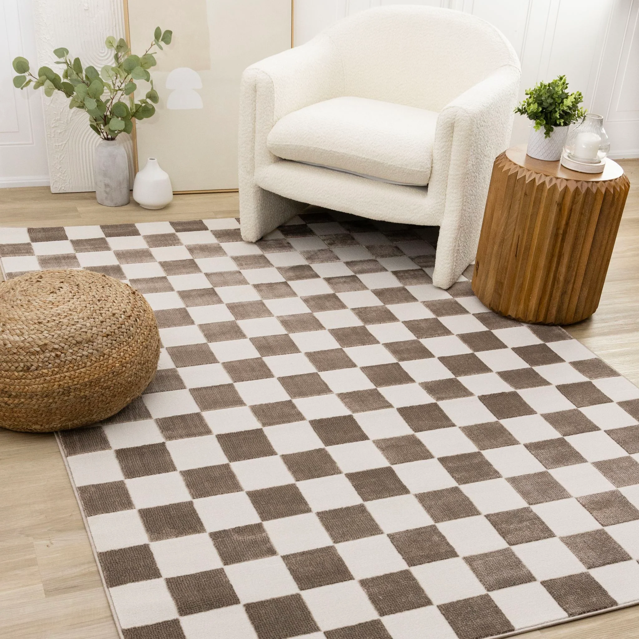 Leo Area Rug - 5'x8' - Image 2