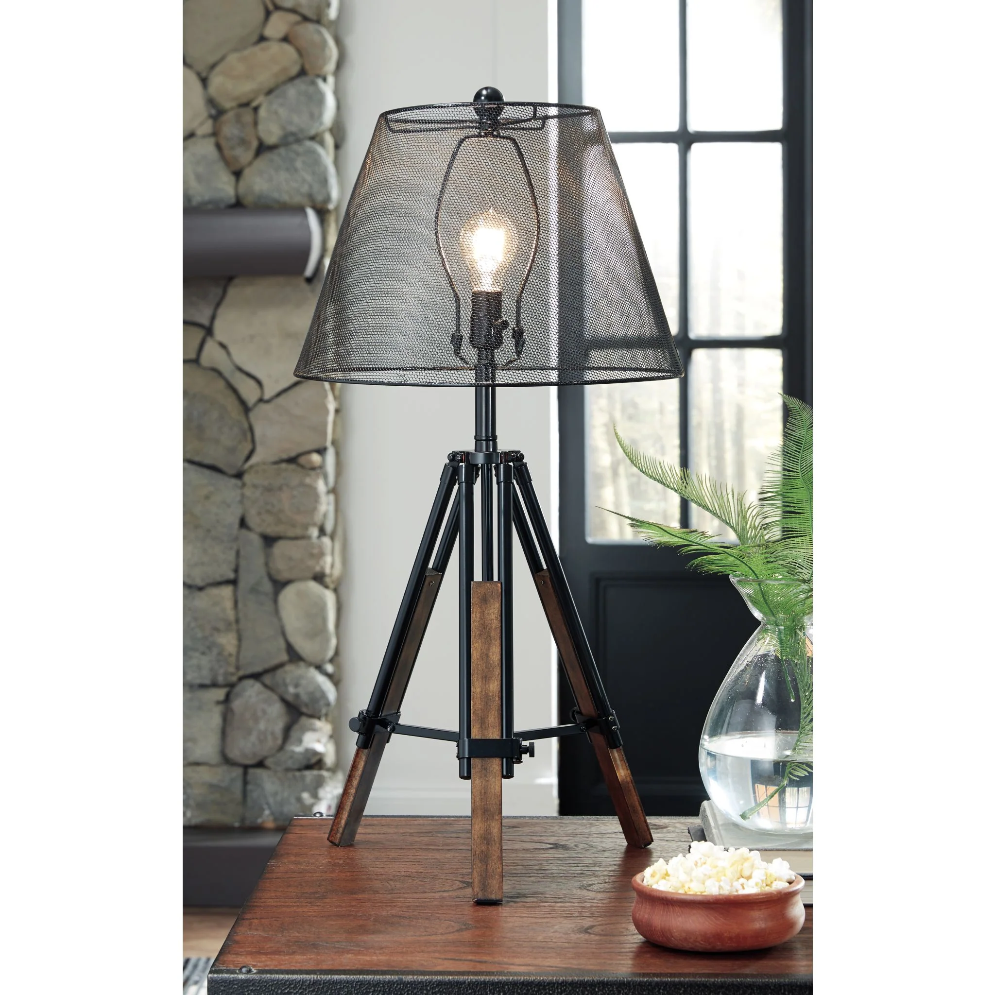 Leolyn Table Lamp - Black/Brown 37.00" - Image 4