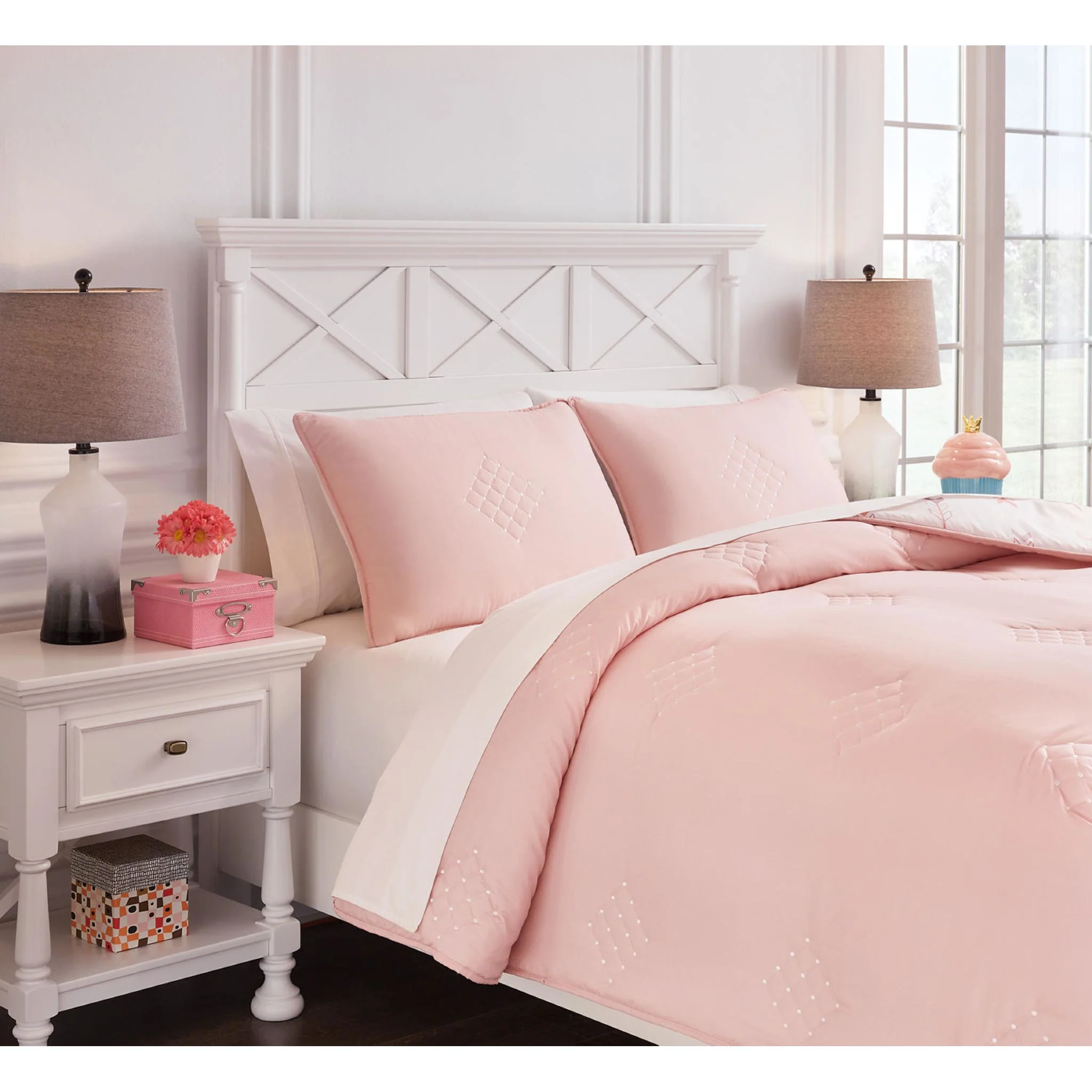 Lexann Full Comforter Set - Full - Image 7