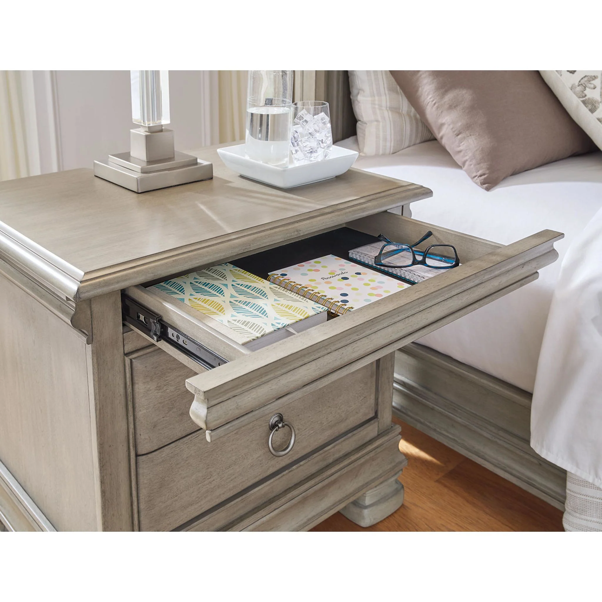 Lexorne 6 Piece King Sleigh Bedroom - Gray - Image 24