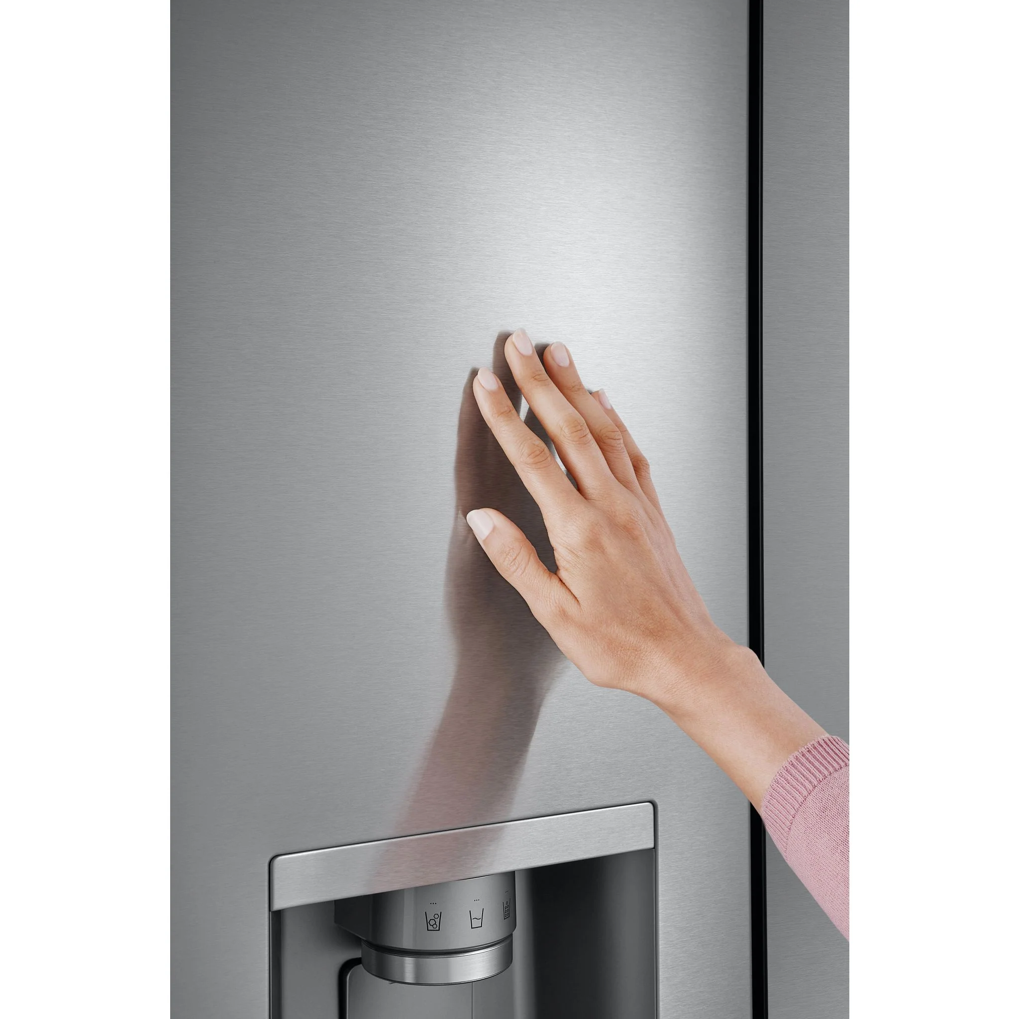 LG 26 cu. ft. Smart Counter-Depth MAX™ French Door Refrigerator with Four Types of Ice - Stainless (LRYXC2606S) - Image 6