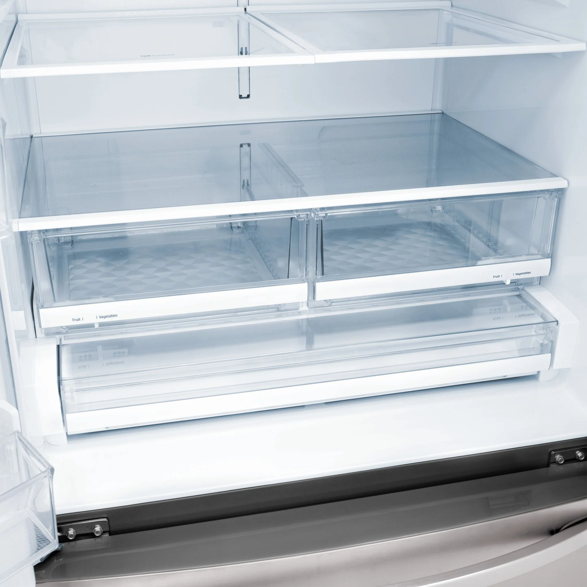LG 28 cu.ft 3 Door French Door, Standard Depth, Ice and Water with Single Ice Maker - Stainless (LRFS28XBS) - Image 15