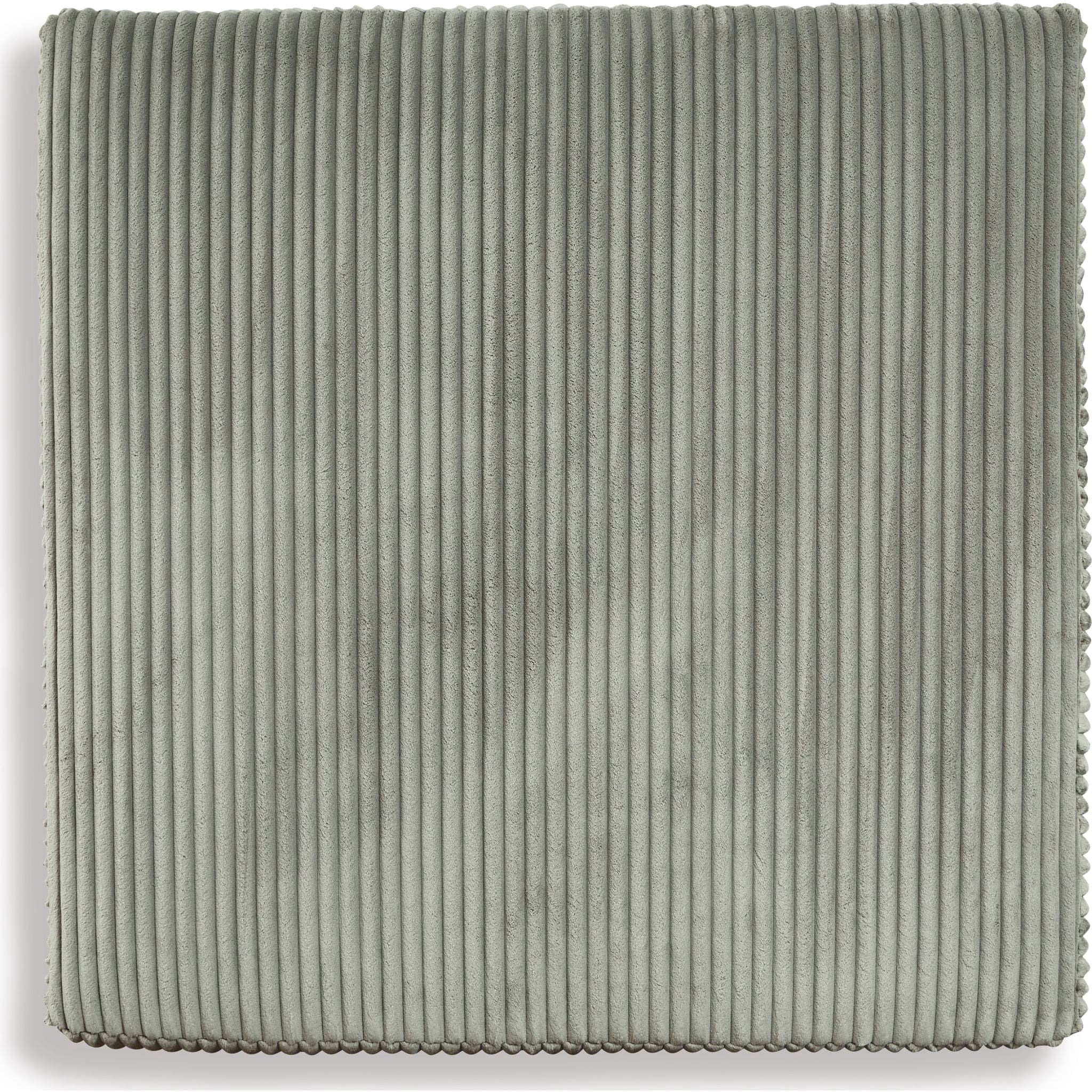 Lindyn 2 Piece Sectional with Chaise - Image 15