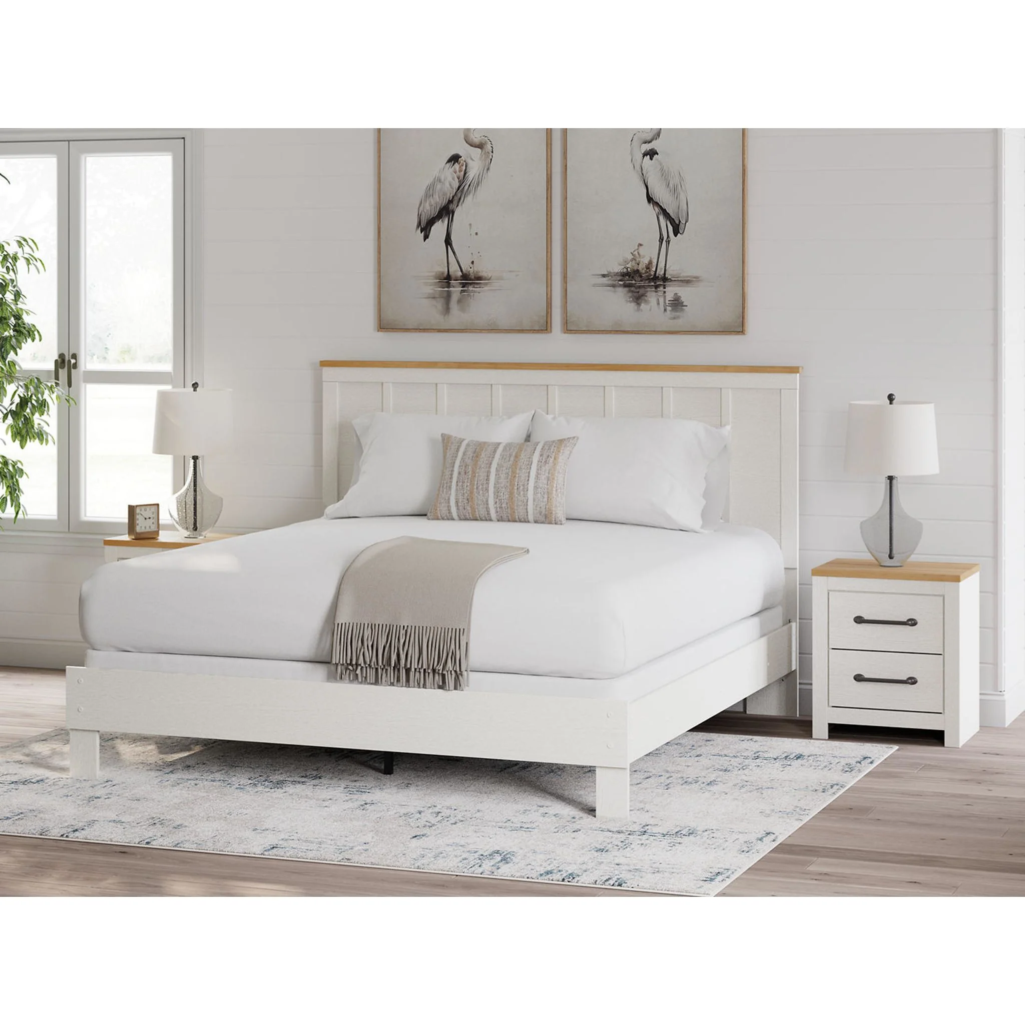 Linnocreek King Panel Bed - White/Warm Brown - Image 10