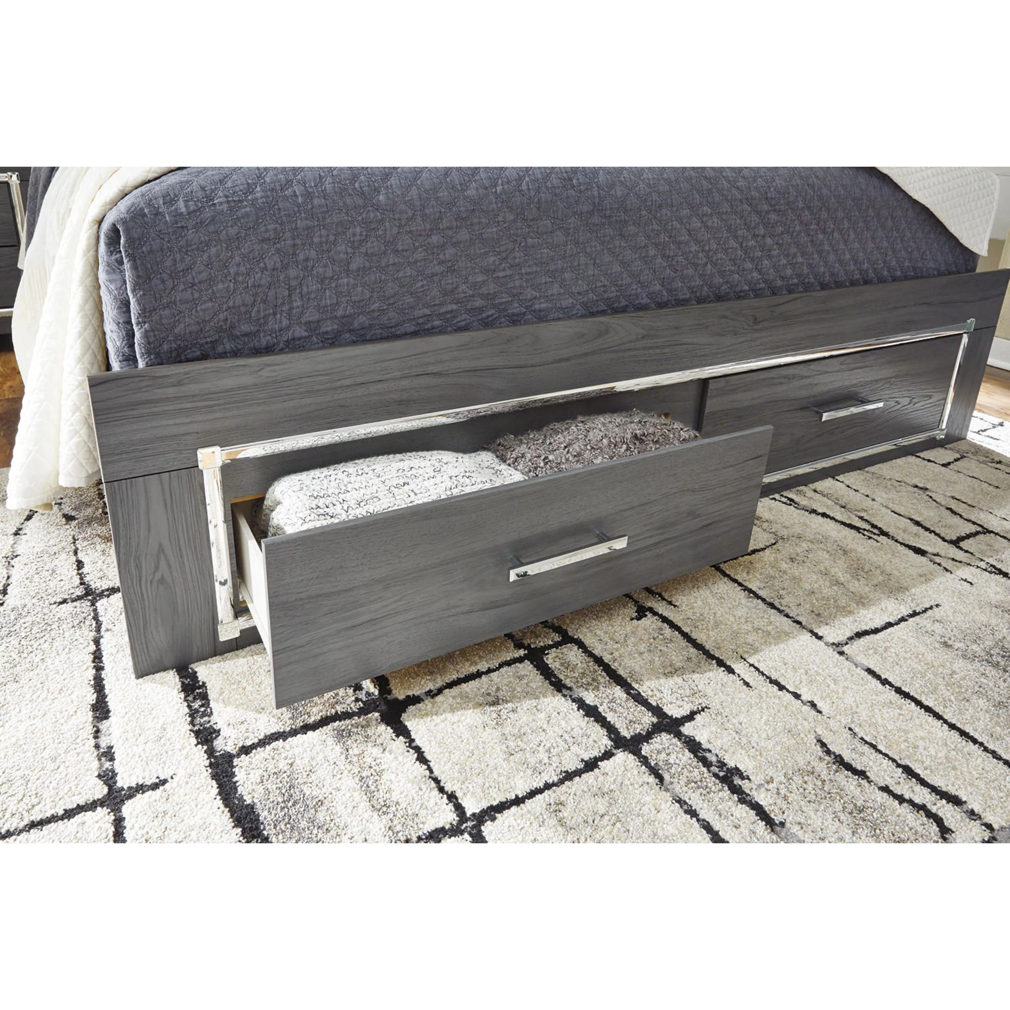 Lodanna Storage Panel Bed - Gray - Image 40