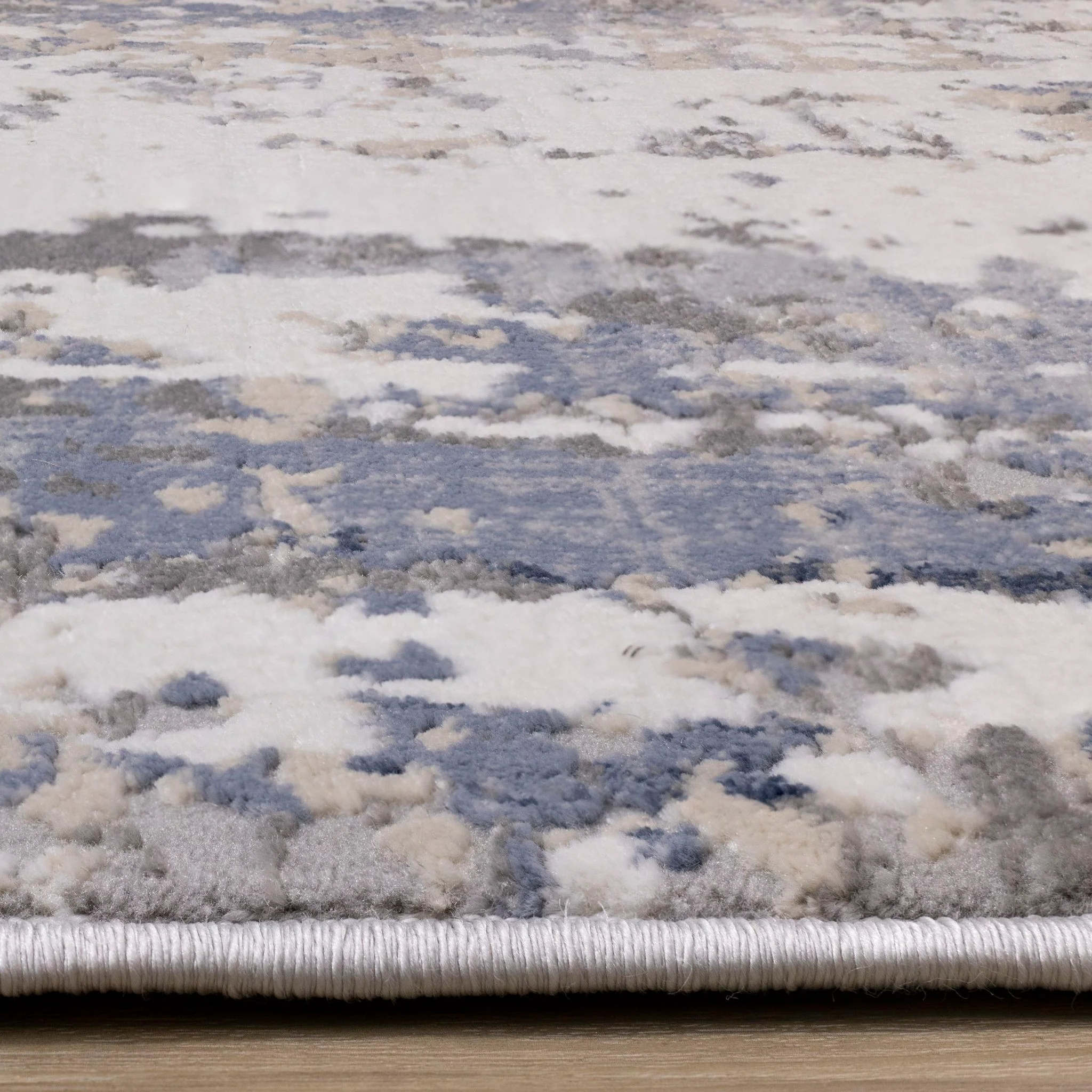 London Area Rug - Image 3