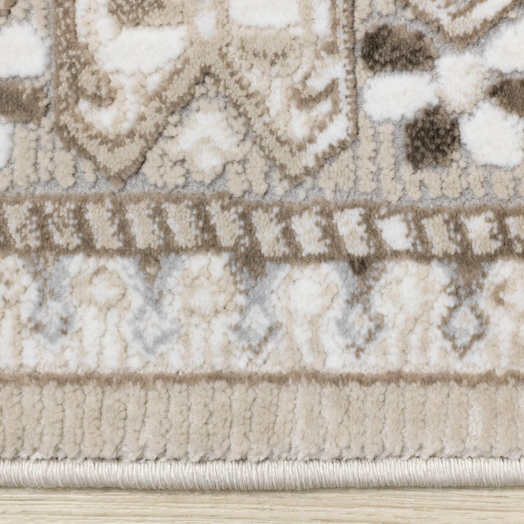 Luca Area Rug - Image 12