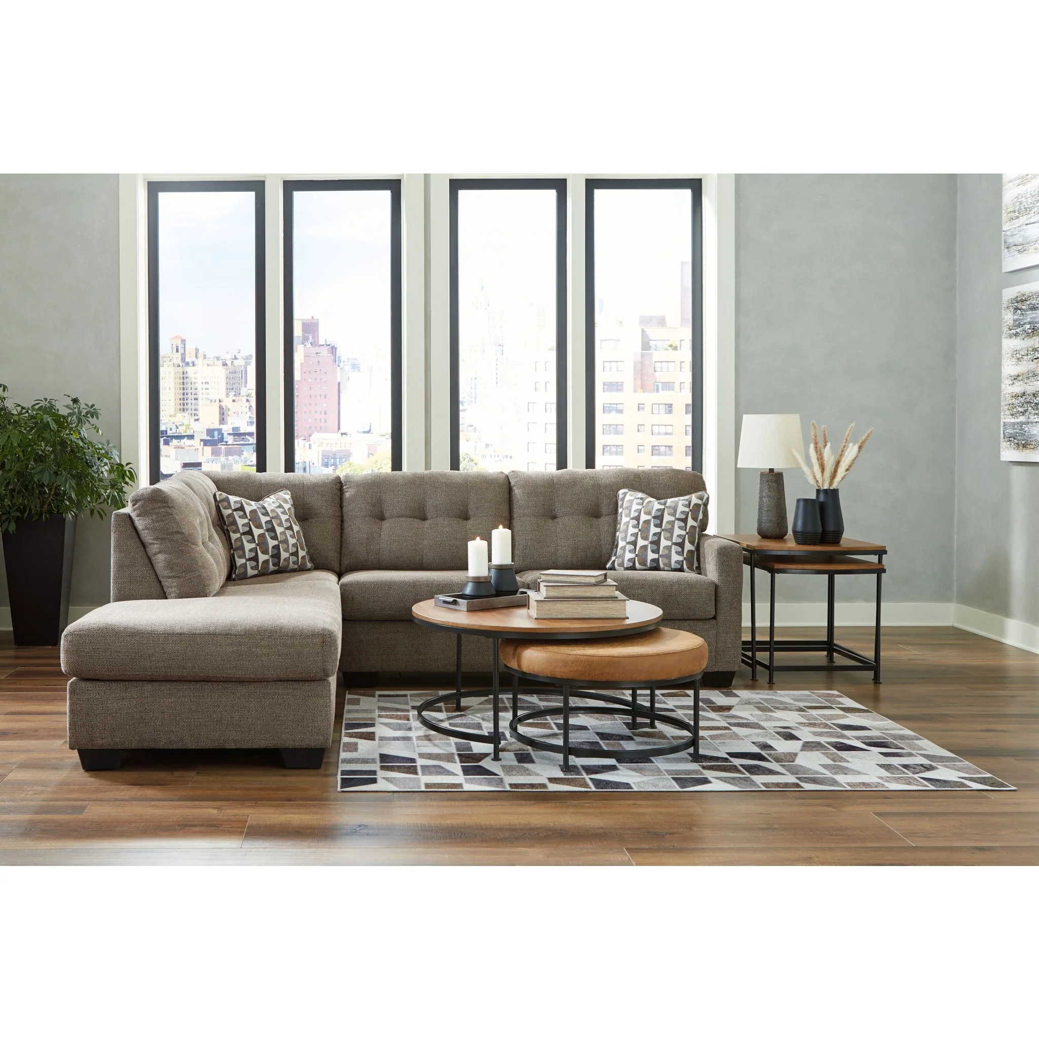 Mahoney 2 Piece Sectional with Chaise - Image 18