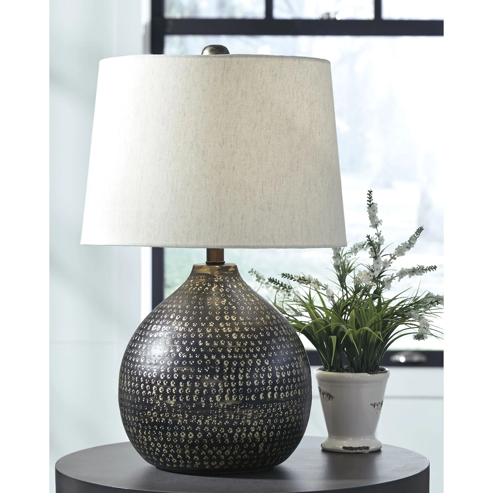 Maire Table Lamp - Black/Gold 25.00" - Image 2