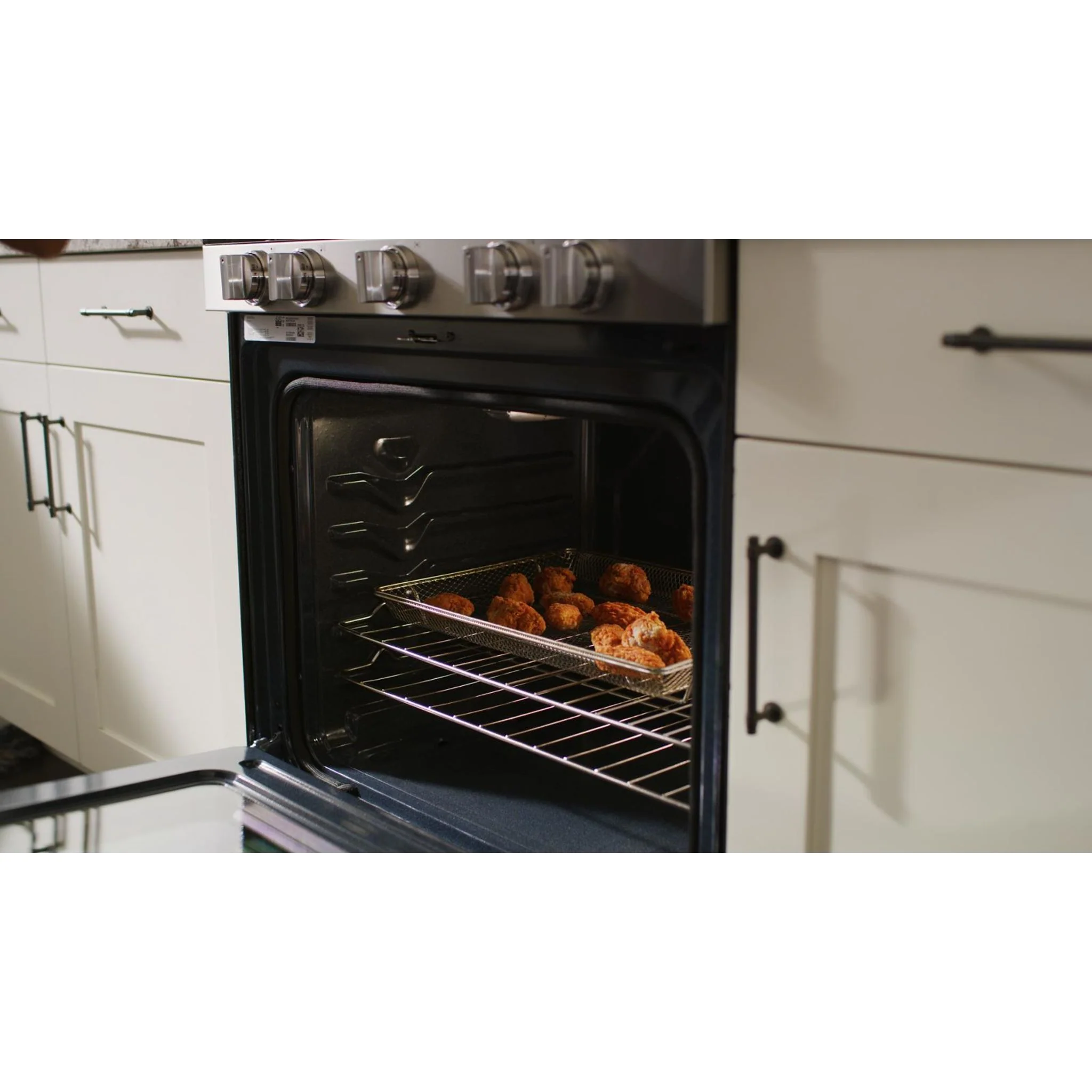 Maytag Gas Range with Air Fryer and Basket - 5.0 cu. ft. (MGR7700LZ) - Image 37