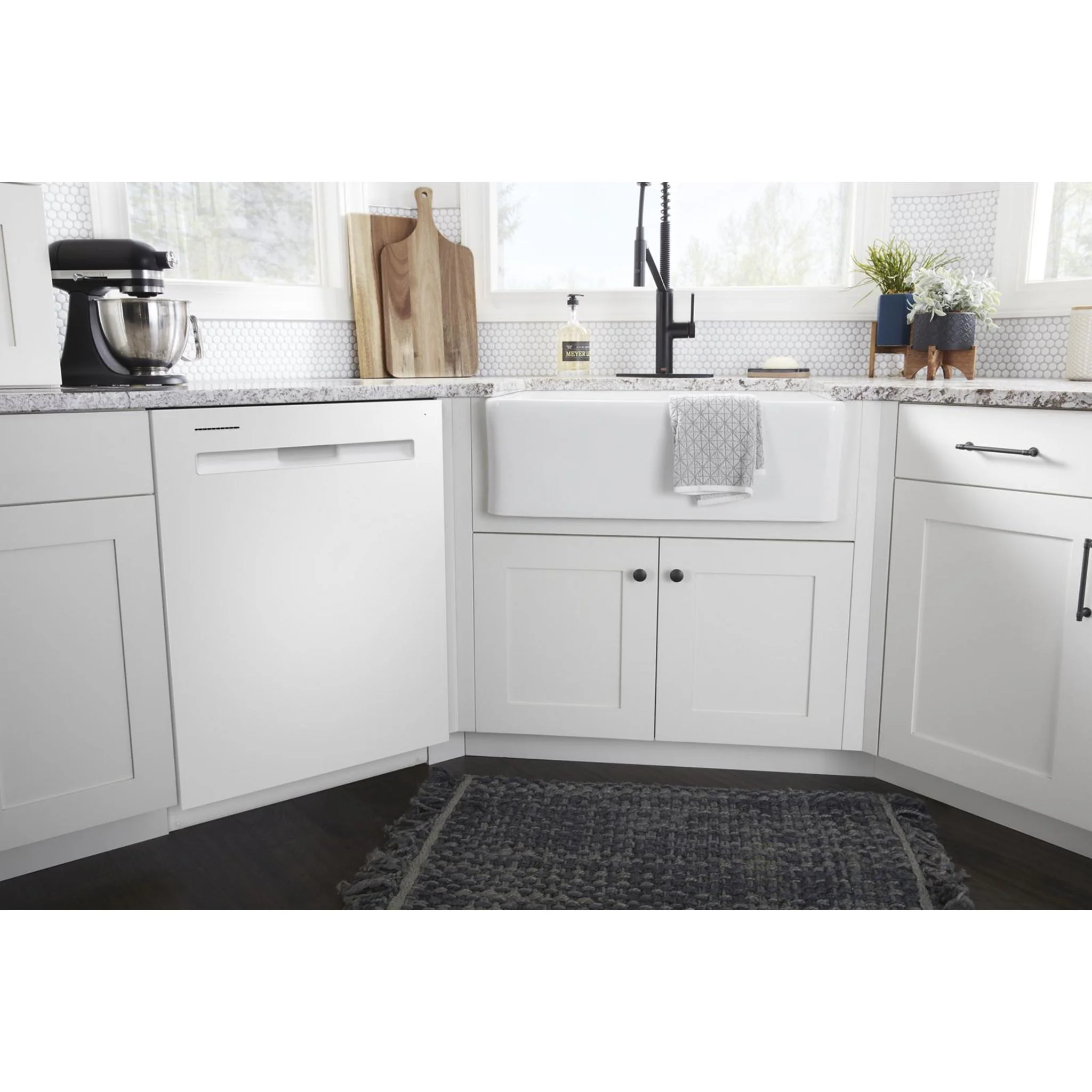Maytag 24A€ Top Control Dishwasher with Dual Power Filtration, Power Cycle and 3rd Level Rack - 47 dBA - White (MDB8959SKW) - Image 30