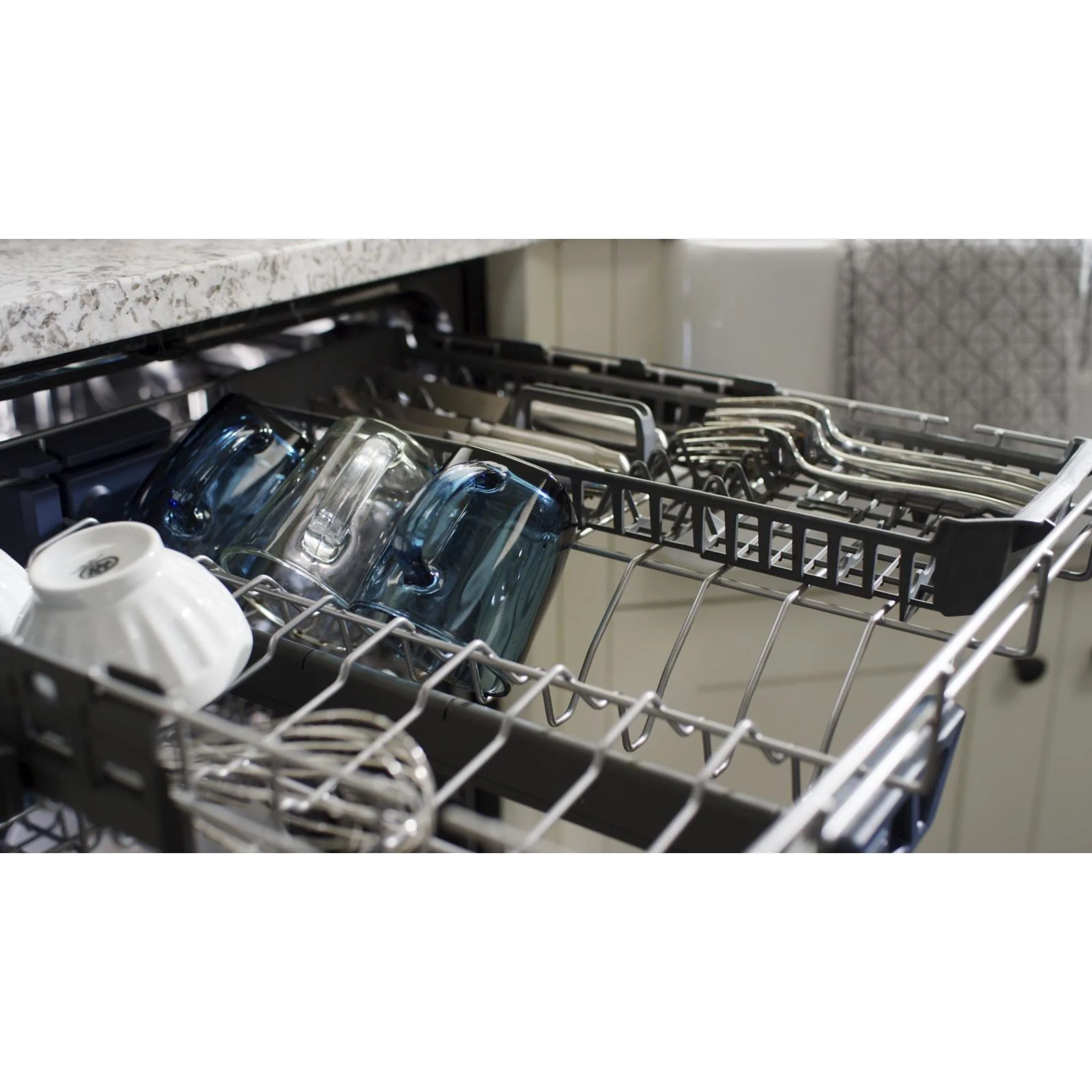 Maytag Top Control Dishwasher with Dual Power Filtration, Power  Cycle and 3rd Level Rack - Stainless Steel (MDB8959SKZ) - Image 32